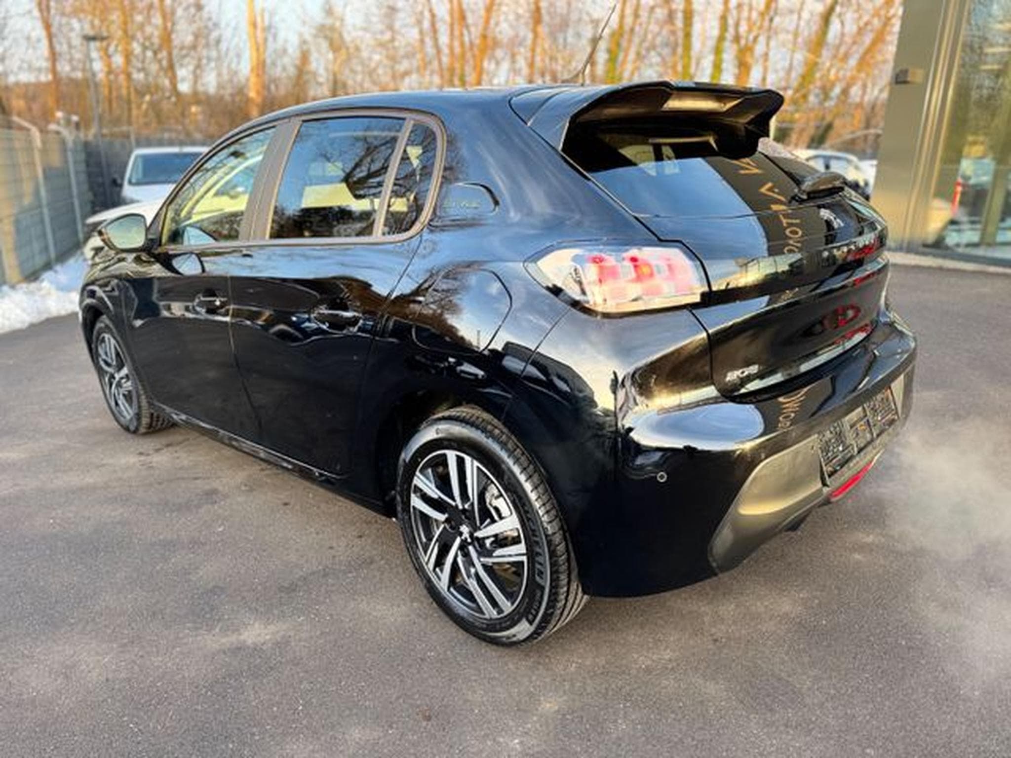 Peugeot 208 208 STYLE PAKET*AUTOMATIK*LED*NAVI*R-KAMERA* (2023) - Photo 8