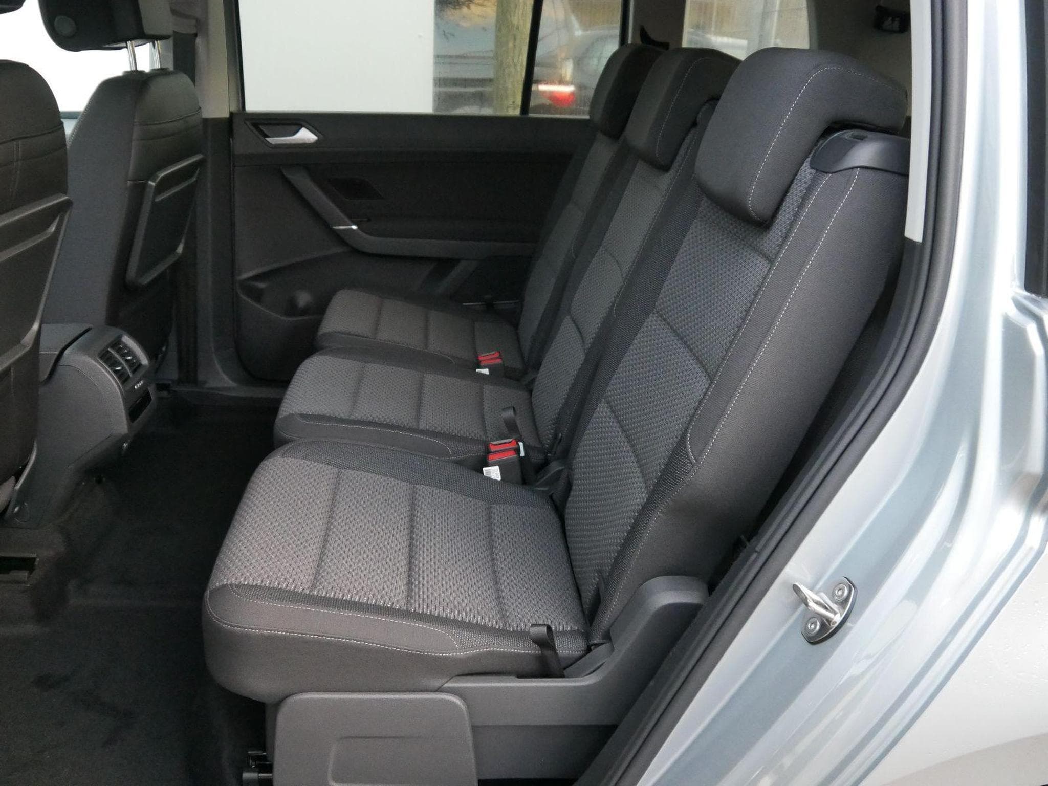 VW Touran Comfortline (2026) - Foto 8