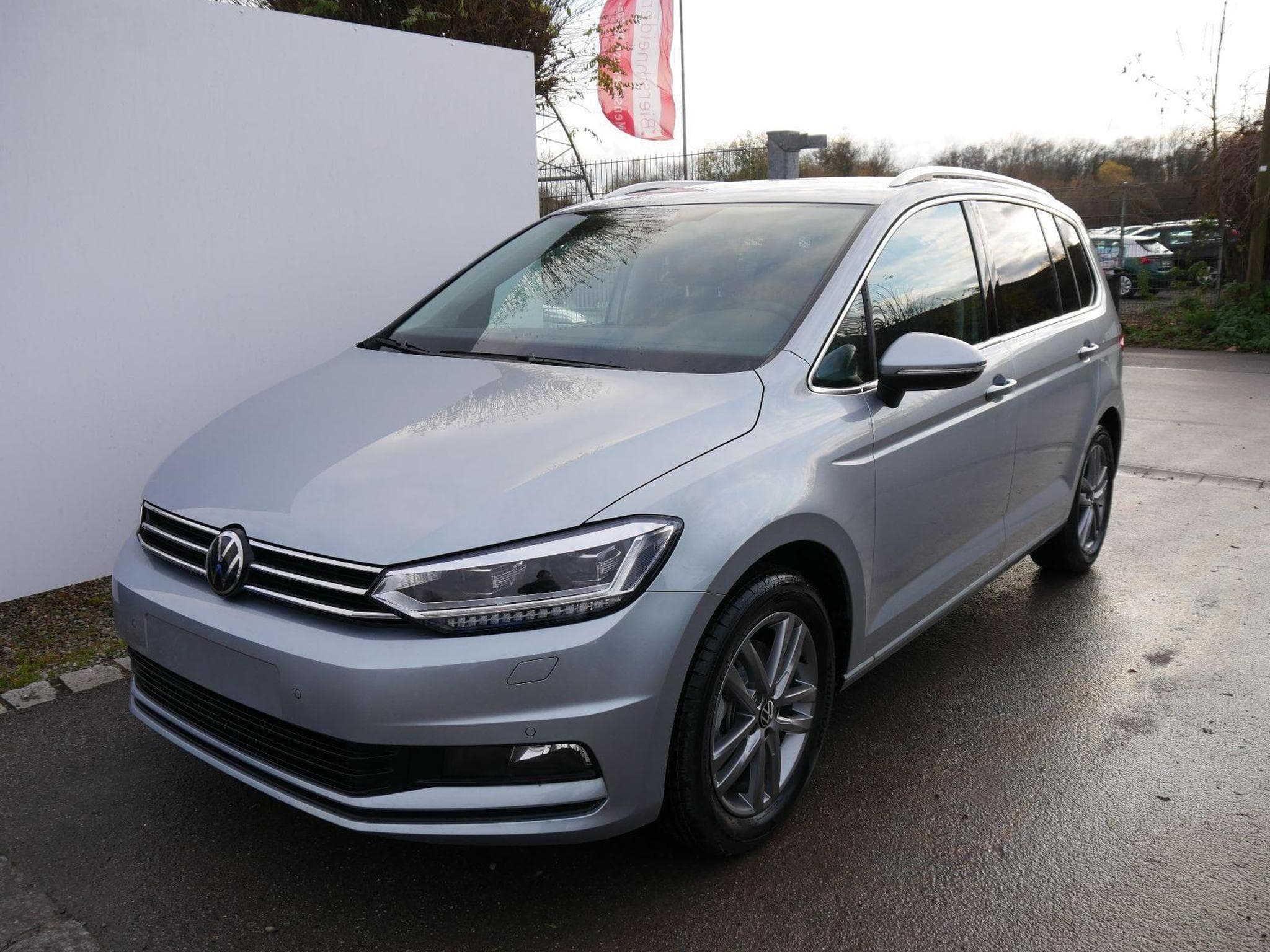 VW Touran Touran 1.5 TSI COMFORTLINE (2026) - Foto 1