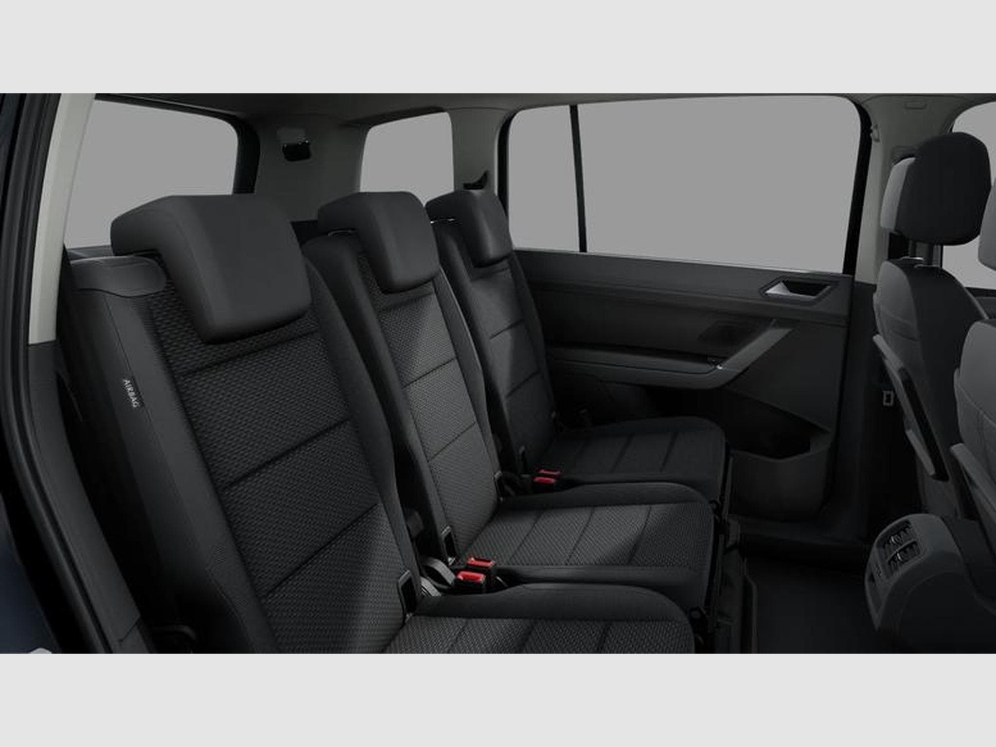 VW Touran Life Plus 1.5 TSI 7-Gang DSG (2025) - Photo 11