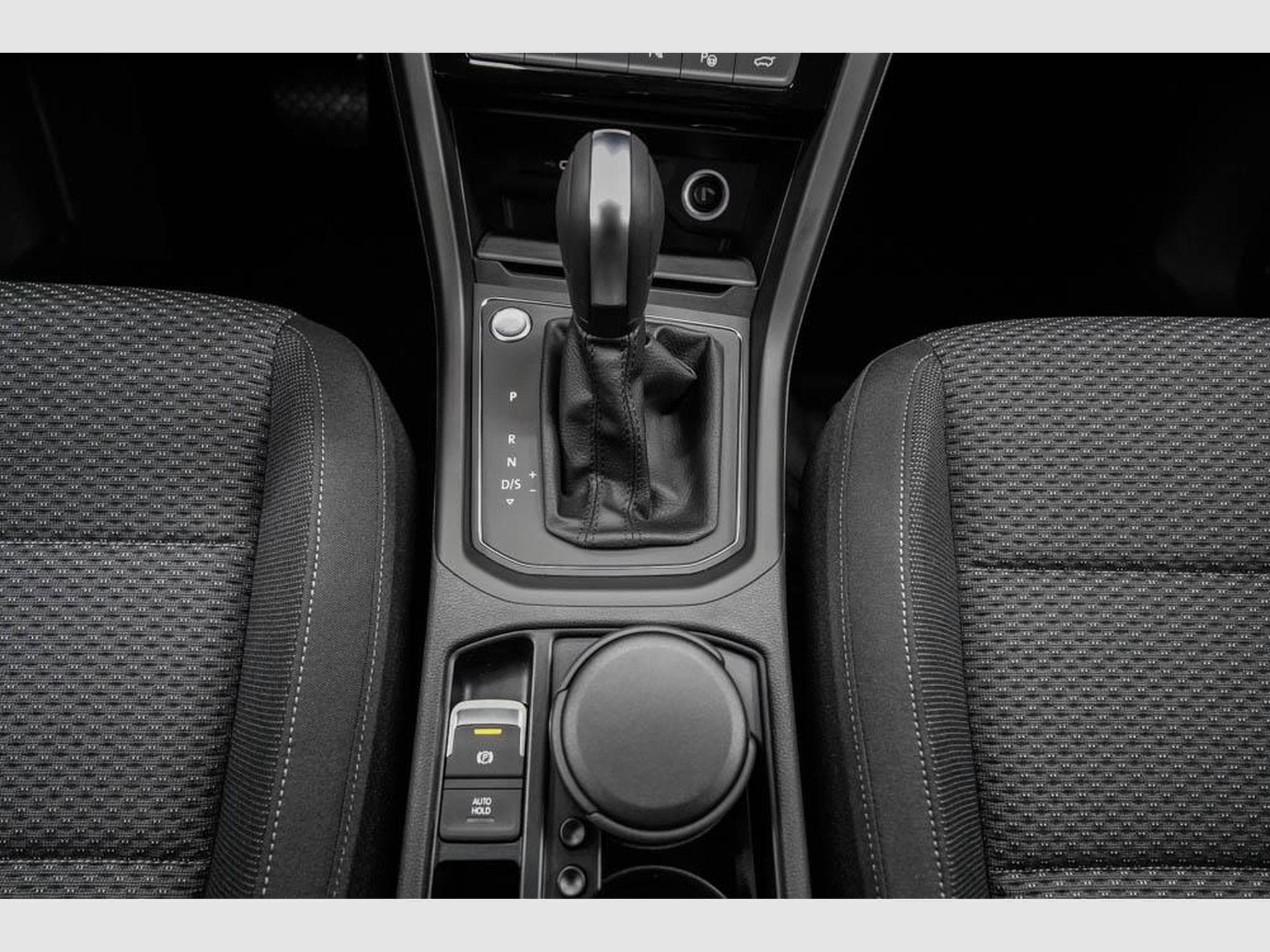 VW Touran 1,5 TSI DSG (2025) - Foto 11