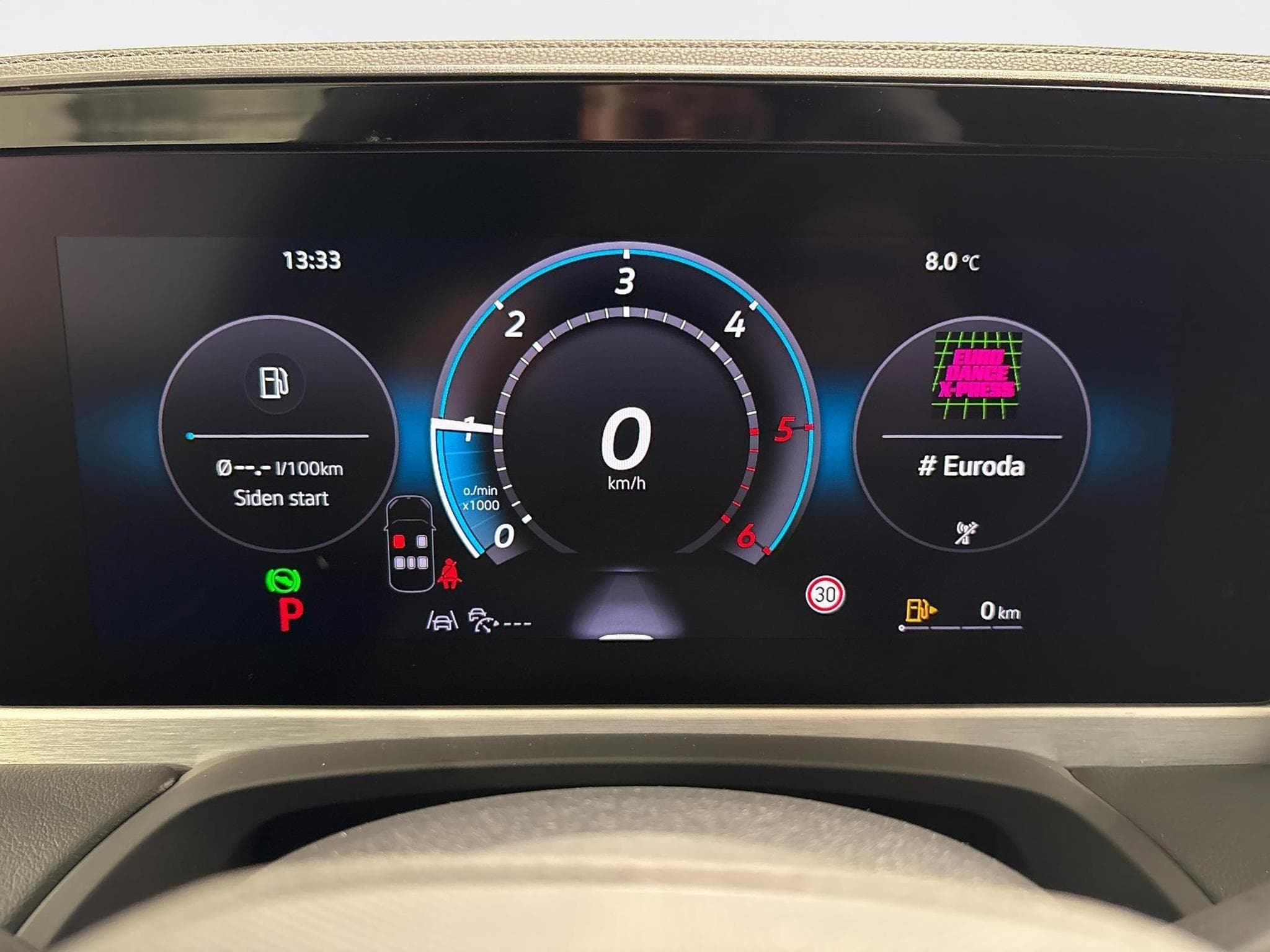 VW Passat Variant Elegance (2026) - Foto 14