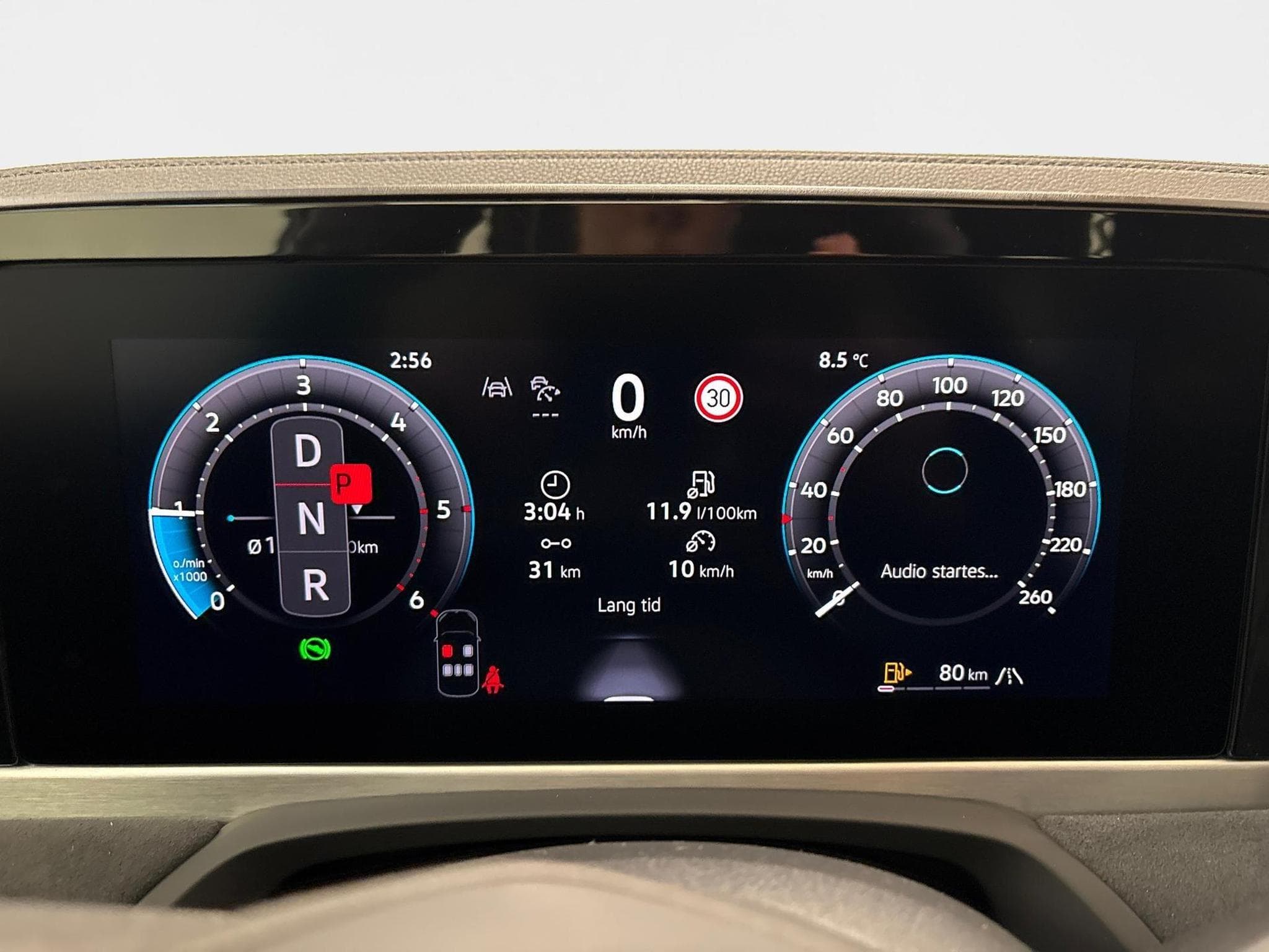 VW Passat Variant R-Line (2026) - Foto 14