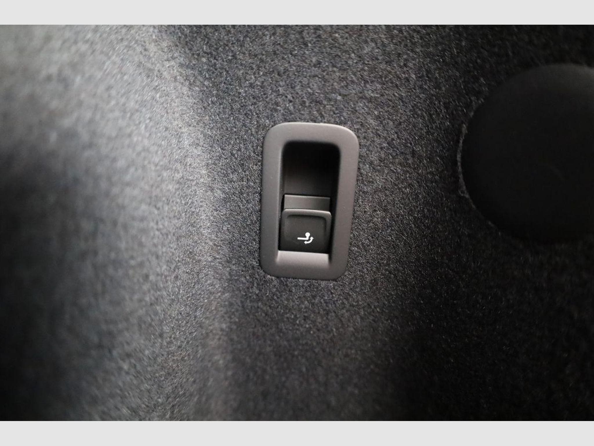 Cupra Terramar 1.5 eTSI 110 kW (2025) - Foto 12