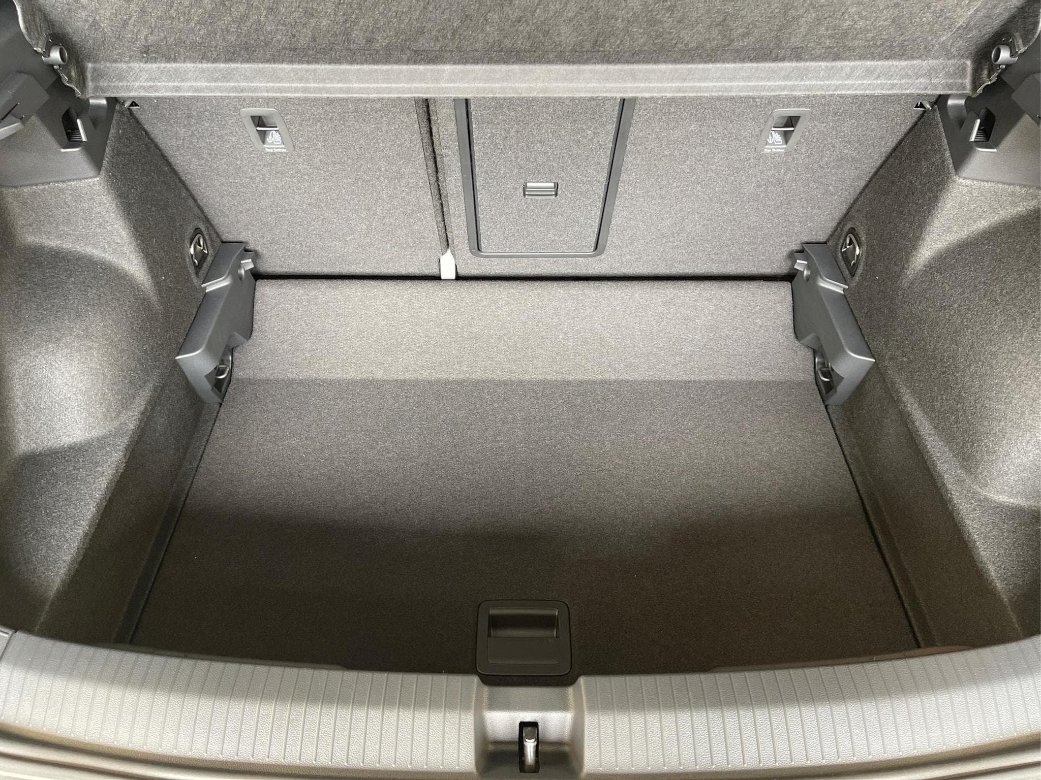 VW T-Roc R-Line (2026) - Foto 16