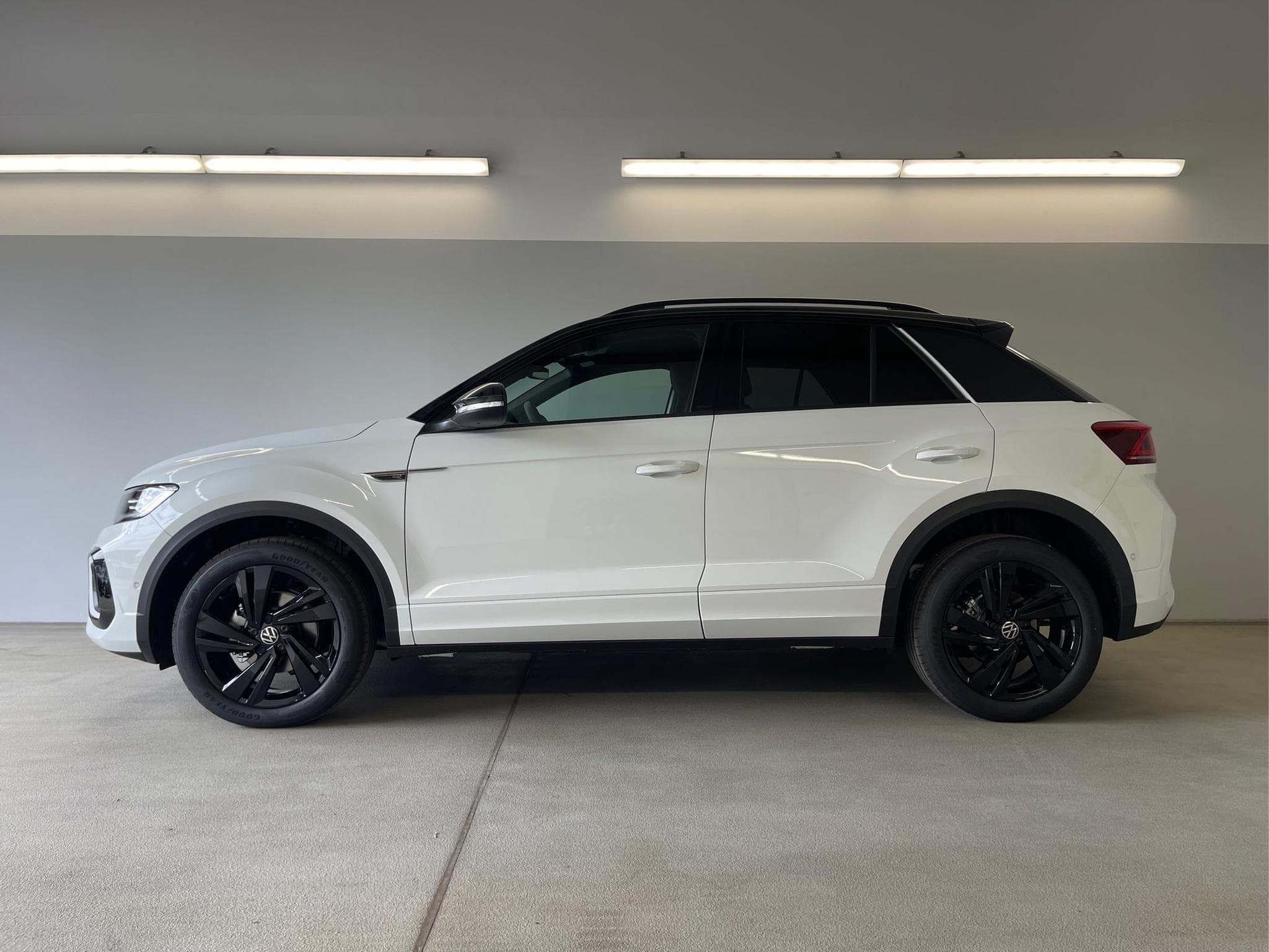 VW T-Roc R-Line (2026) - Foto 3