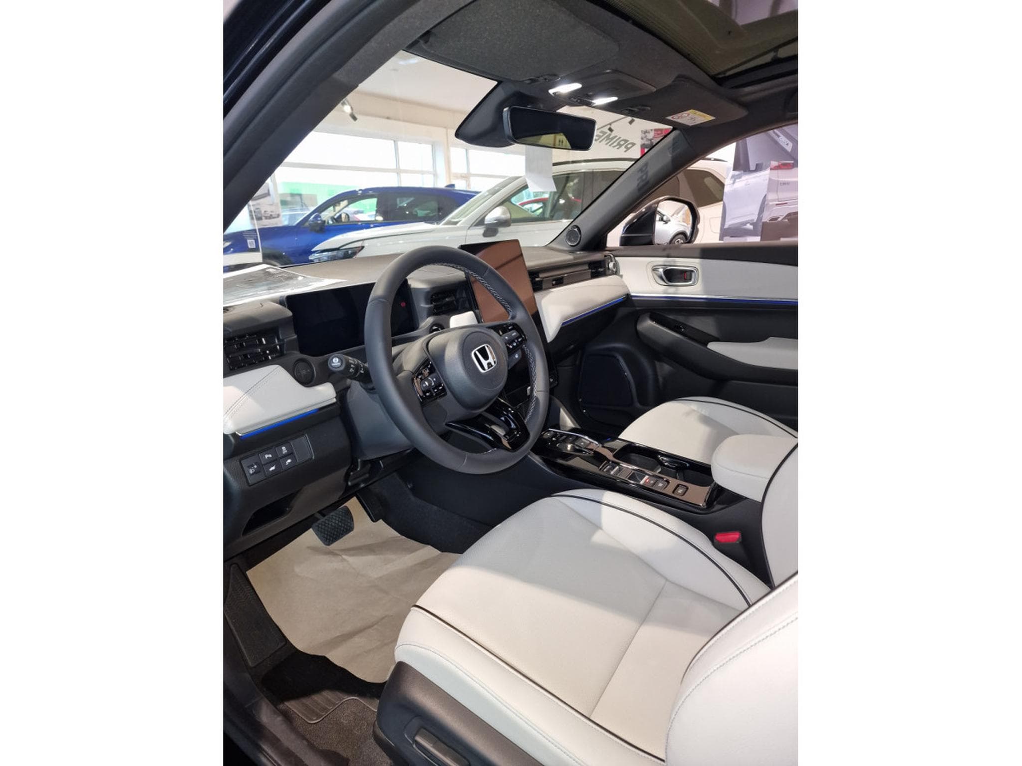 Honda e:Ny1 ADVANCE (2024) - Foto 8