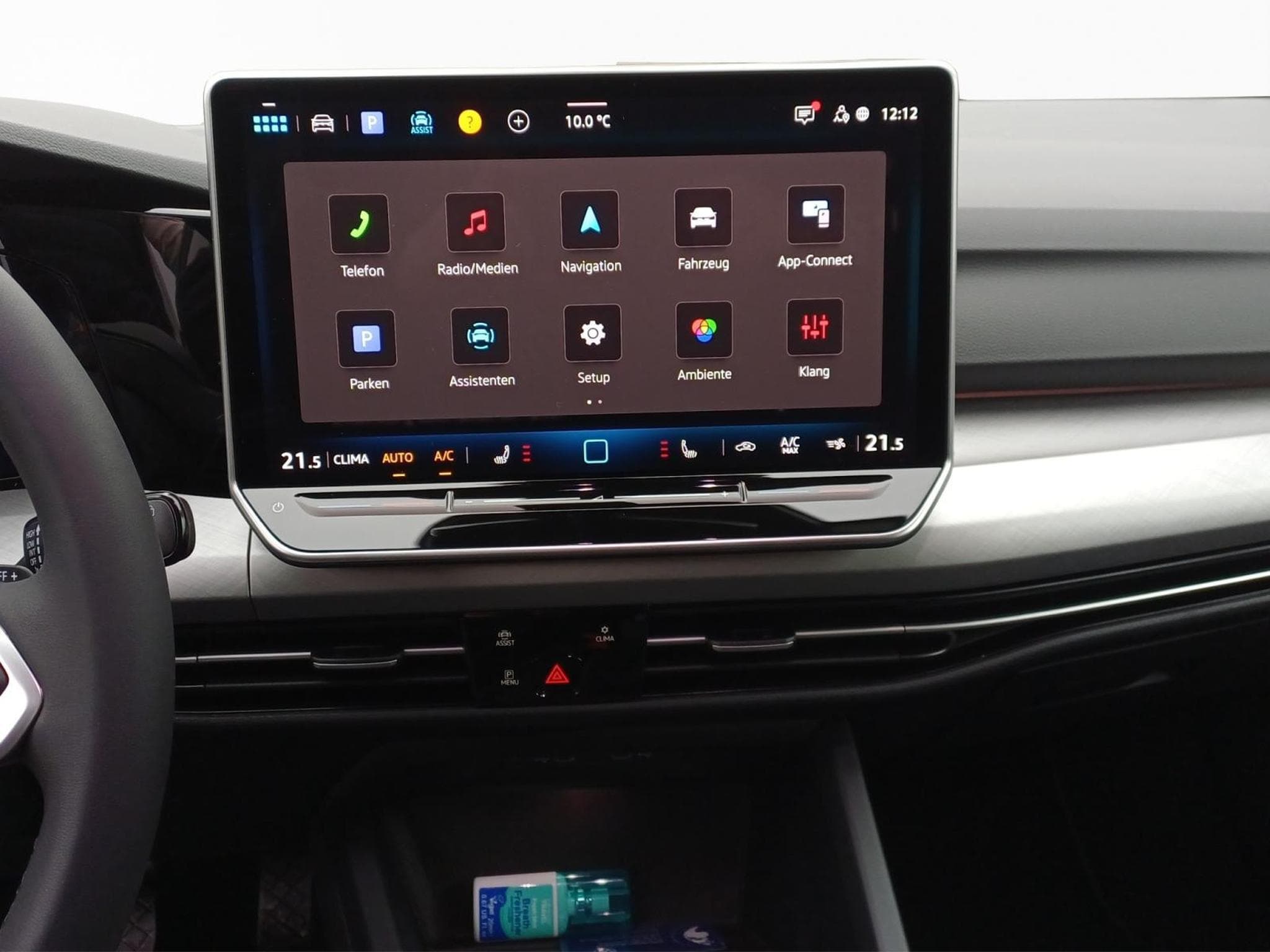 VW Golf Life (2025) - Photo 12