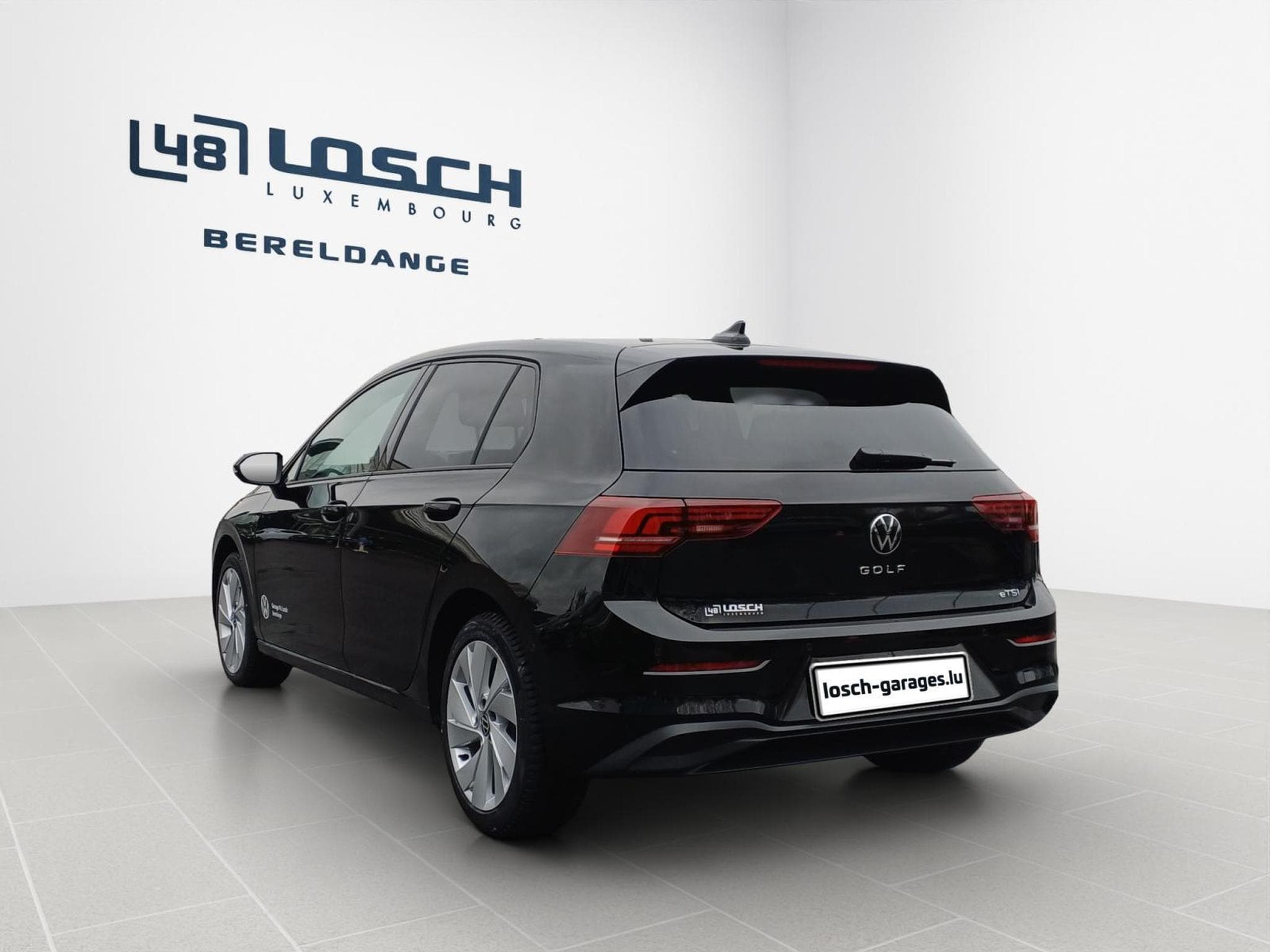 VW Golf Life (2025) - Photo 7