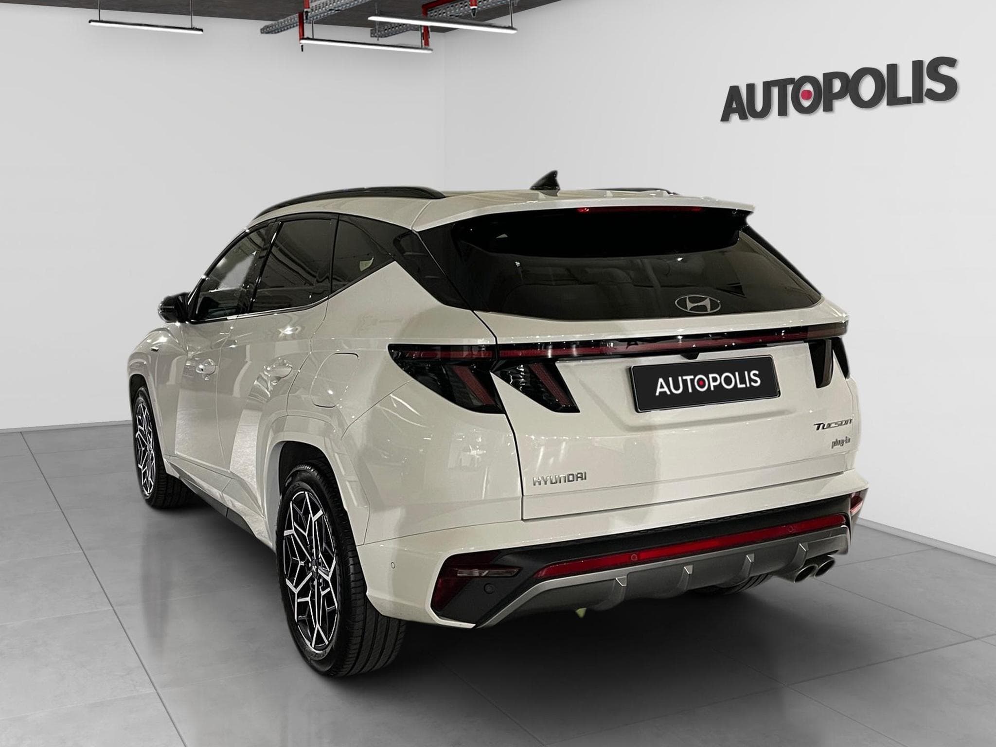 Hyundai Tucson 1.6 GDi N-LINE PLUG IN (2024) - Photo 18