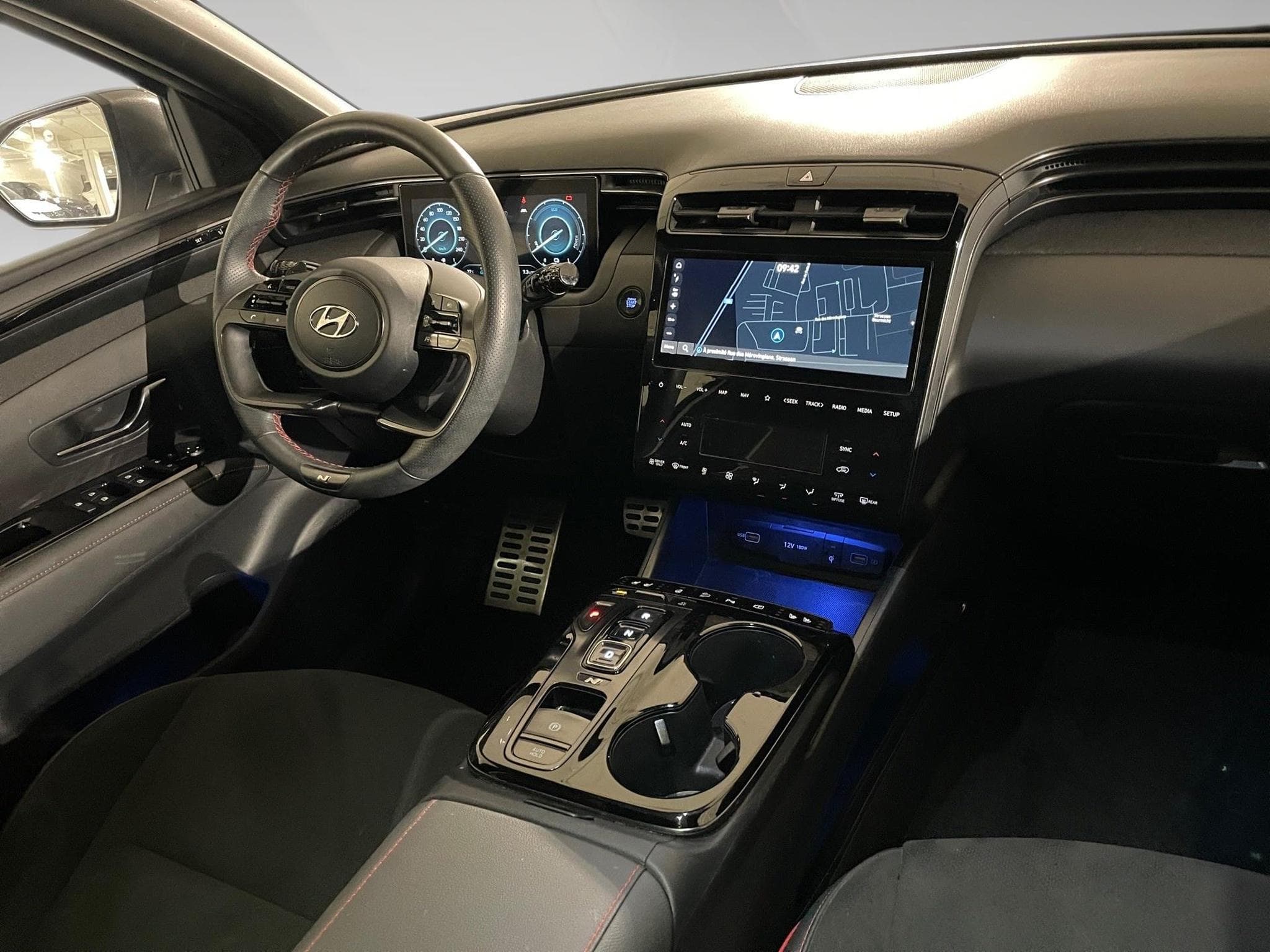 Hyundai Tucson 1.6 GDi N-LINE PLUG IN (2024) - Photo 6