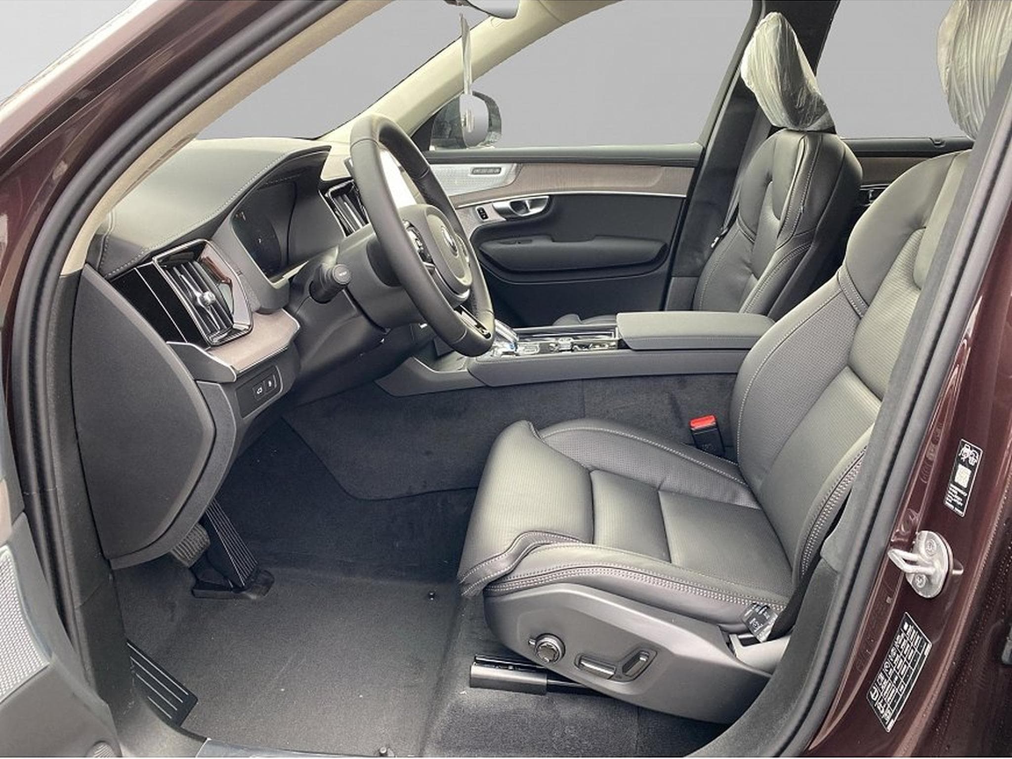 Volvo XC90 (2025) - Photo 7