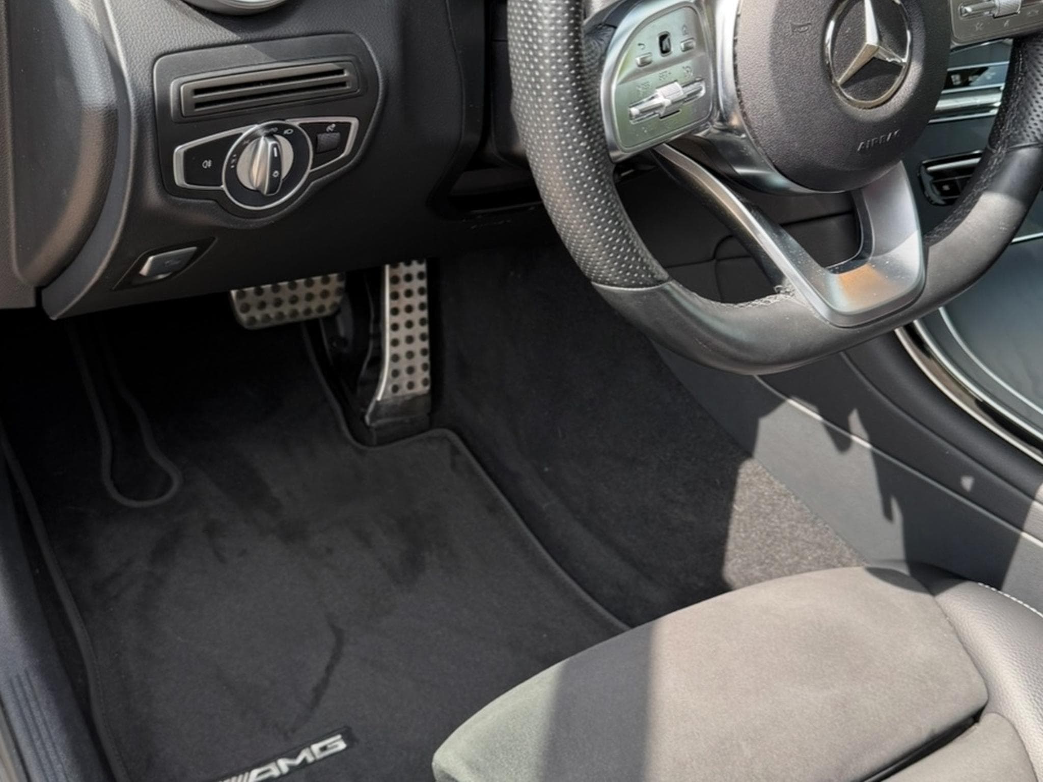 Mercedes GLC 220 AMG Line außen u innen ,Pano,Night,Kam (2021) - Photo 11