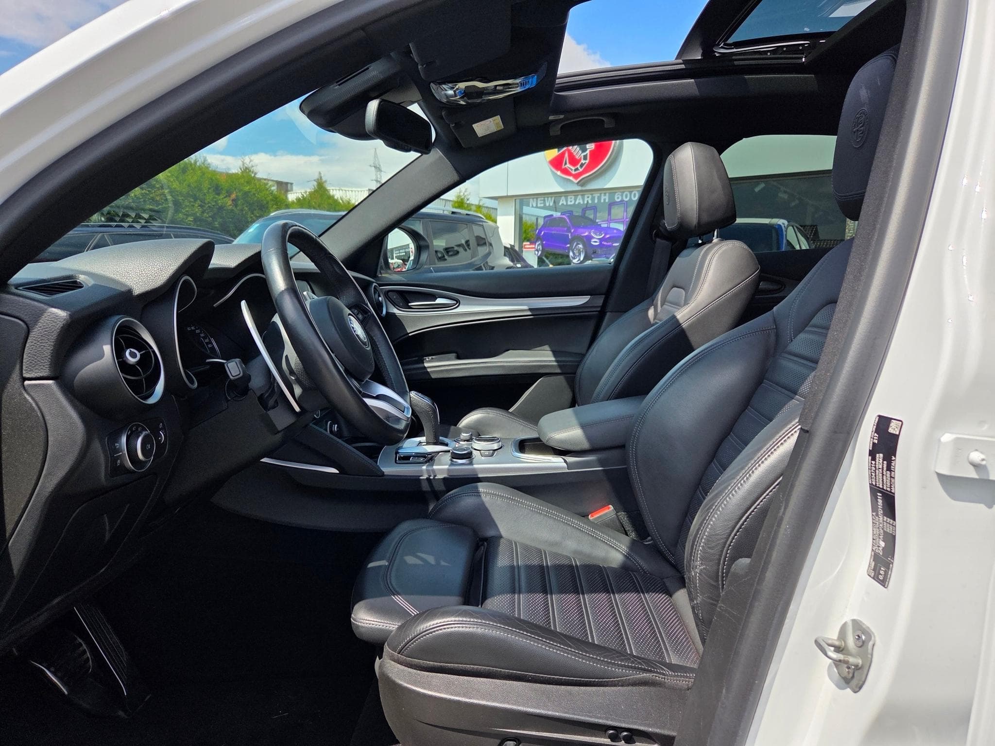 Alfa-Romeo Stelvio SPRINT 2.2 DIESEL 160 CV (2021) - Photo 7