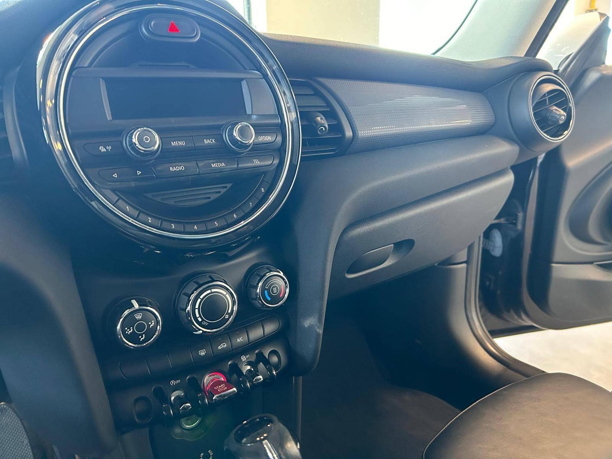 Mini Cooper (2015) - Photo 9