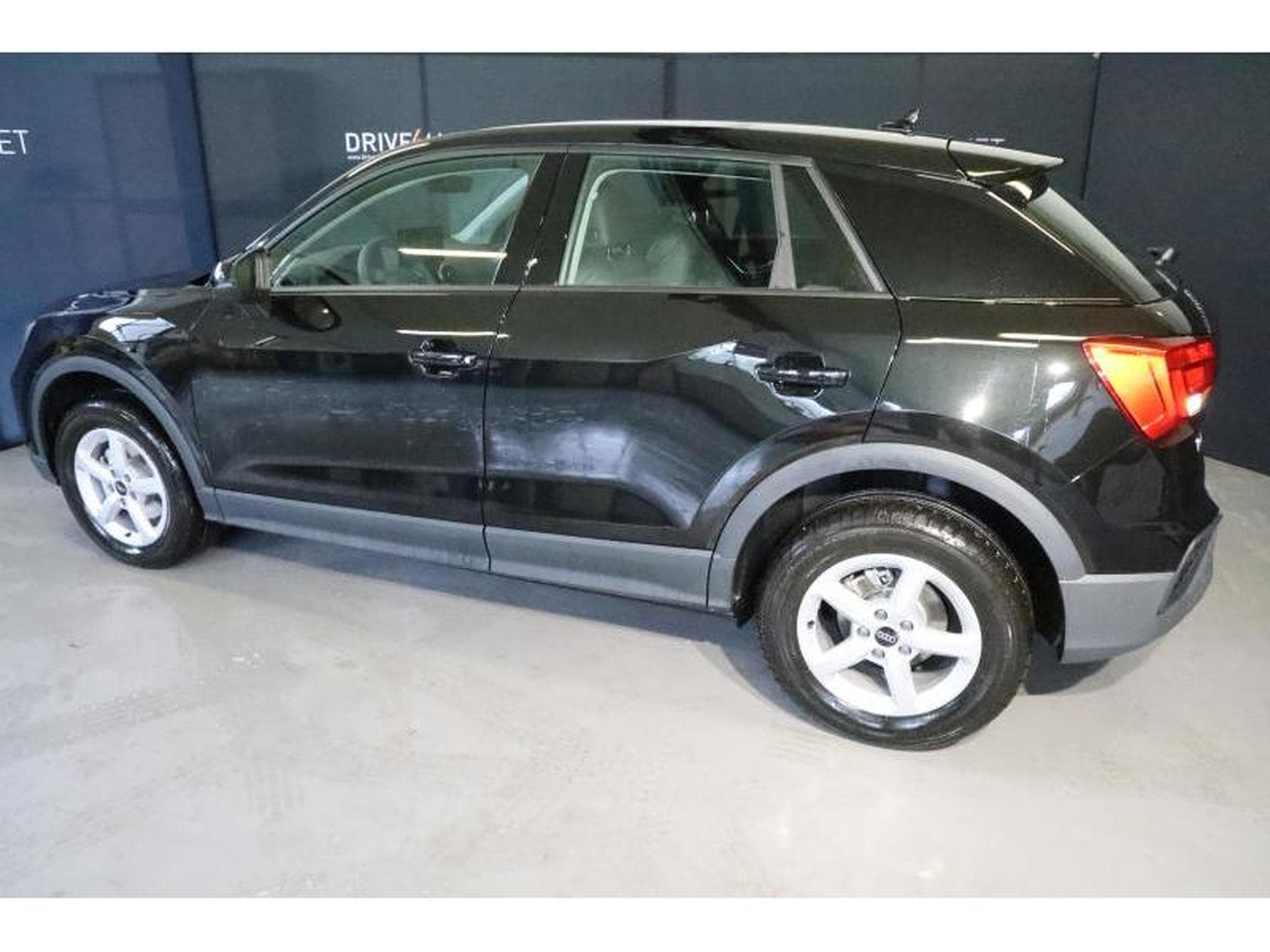 Audi Q2 35 TFSI S Tronic (2024) - Photo 10