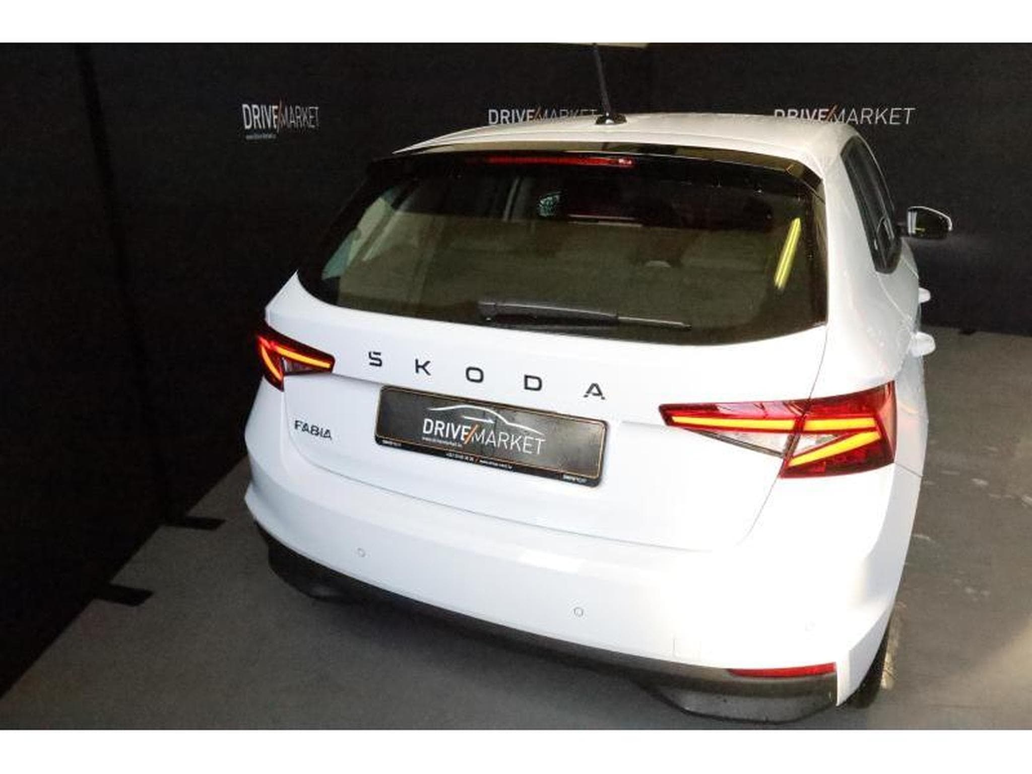 Skoda Fabia Selection (2024) - Foto 11