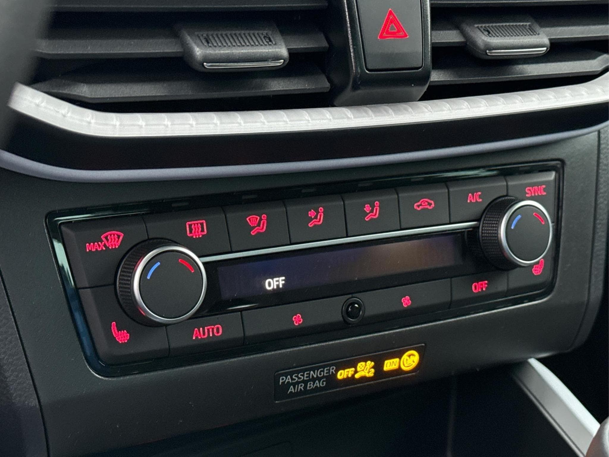 Seat Arona VAMOS (2025) - Photo 18