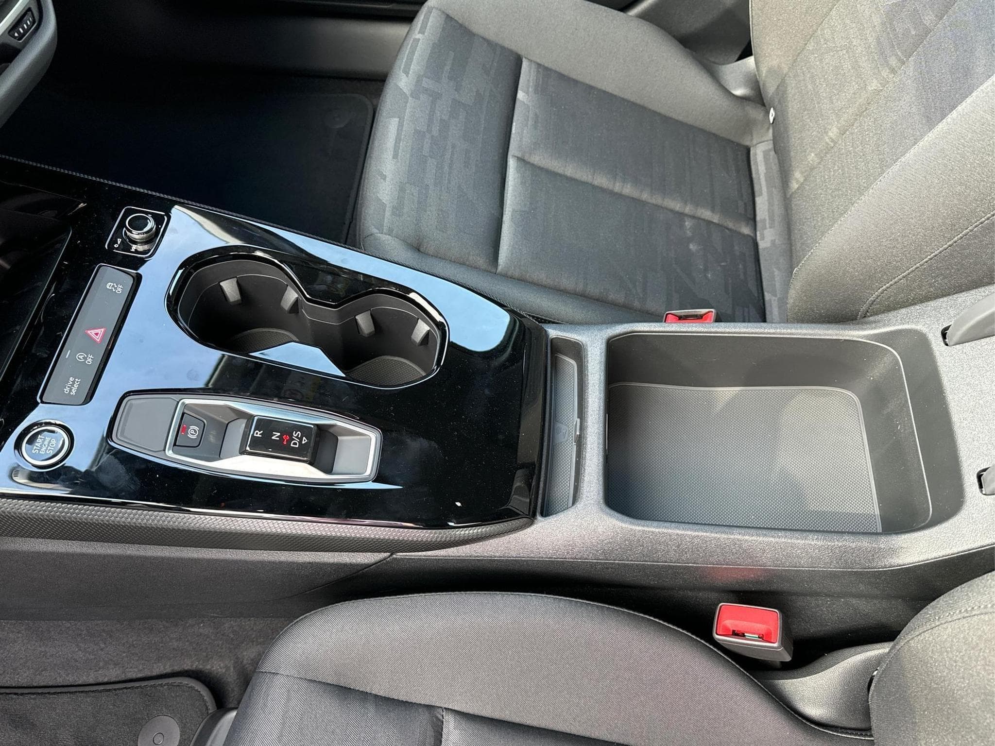 Audi A5 Avant Basis (2025) - Foto 25