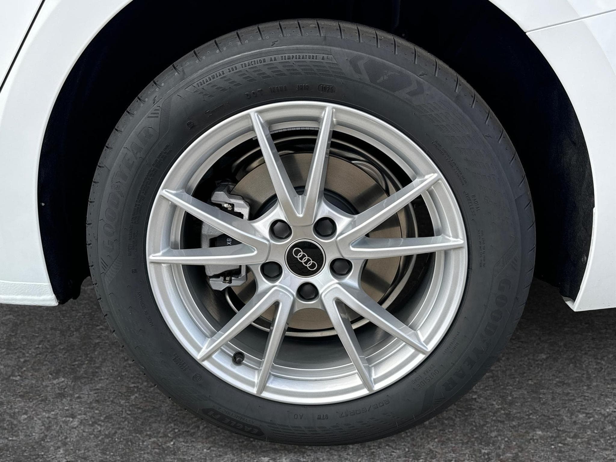 Audi A5 Avant Basis (2025) - Foto 12