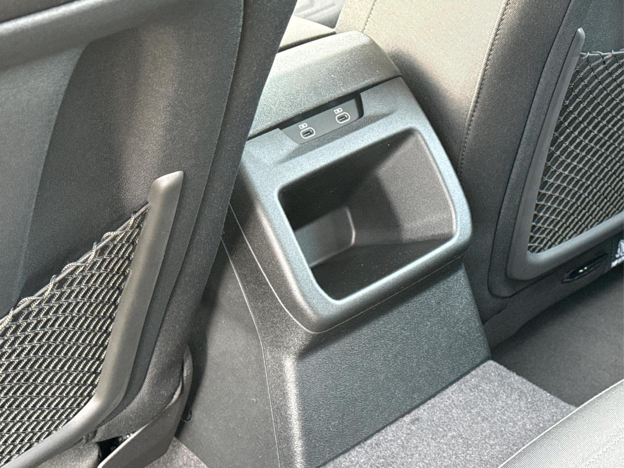 Audi A5 Avant Basis (2025) - Photo 19