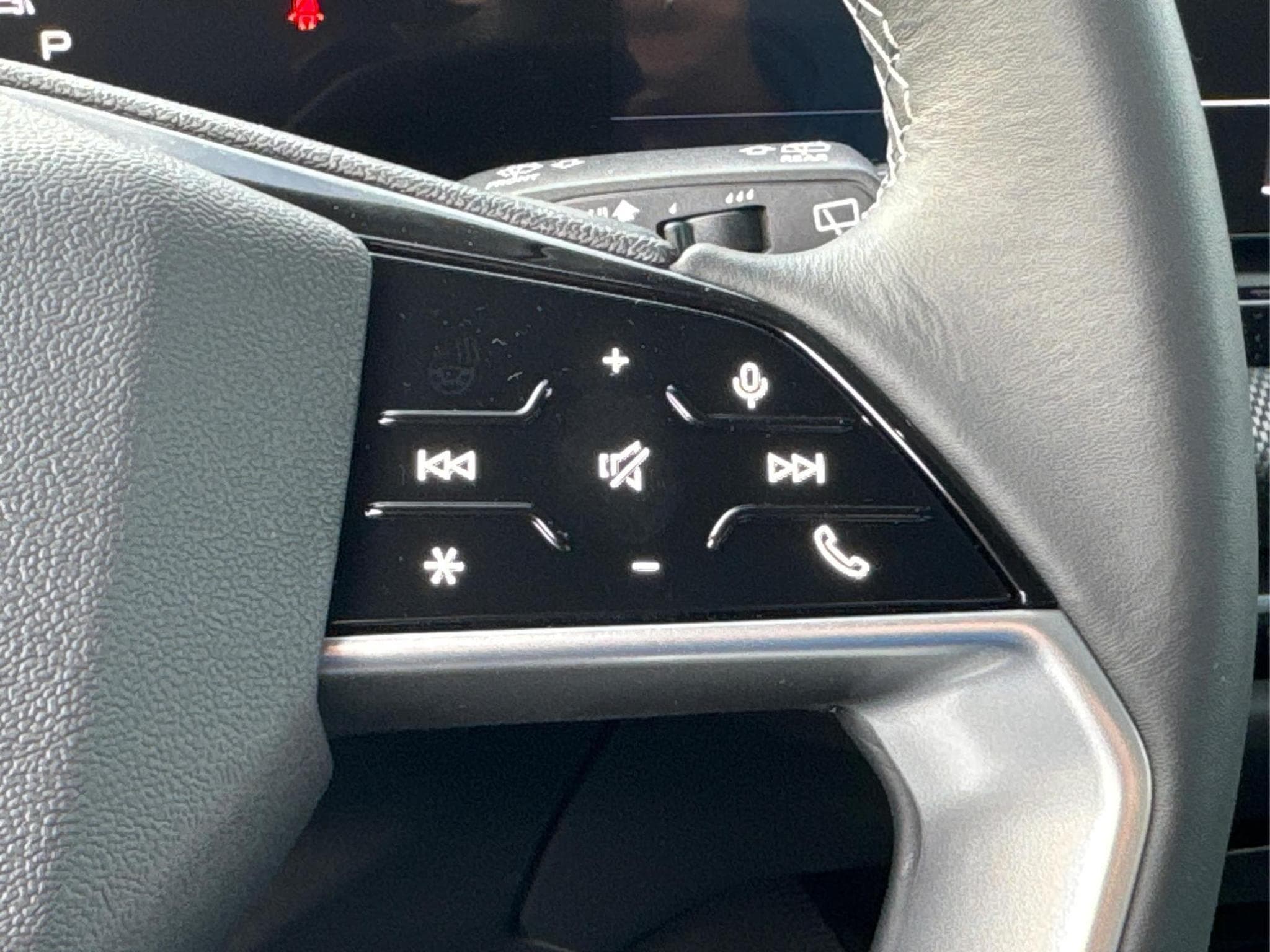 Audi A5 Avant Basis (2025) - Photo 23