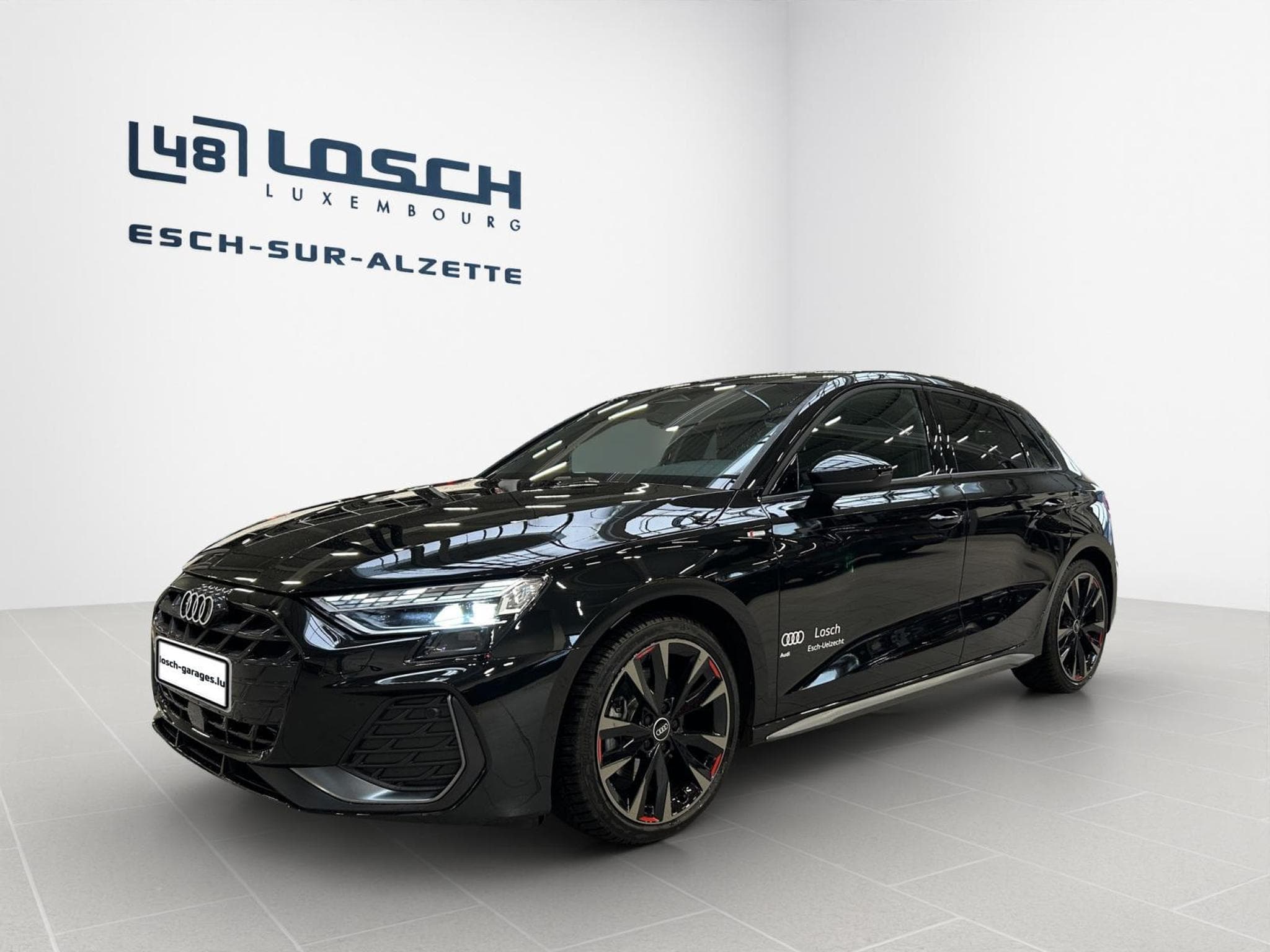 Audi A3 S line (2025) - Foto 1