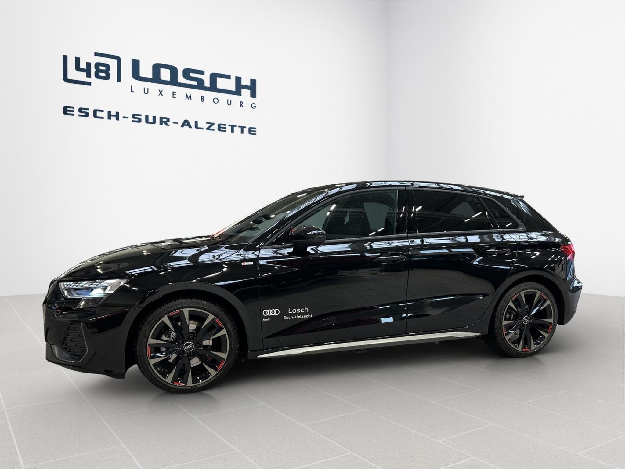 Audi A3 S line (2025) - Foto 4