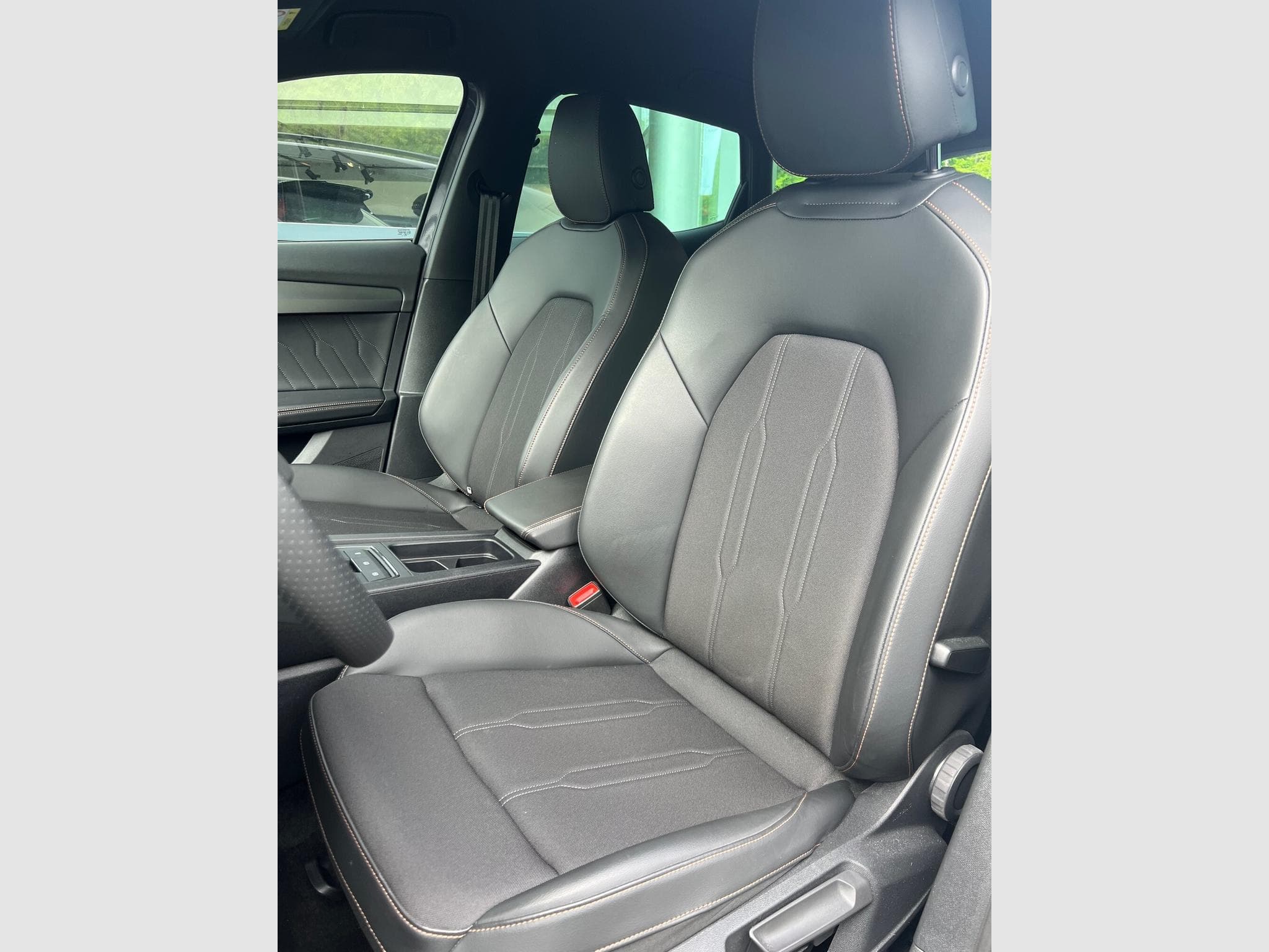 Cupra Formentor 1.5 TSI 150ch DSG7 (2024) - Photo 6