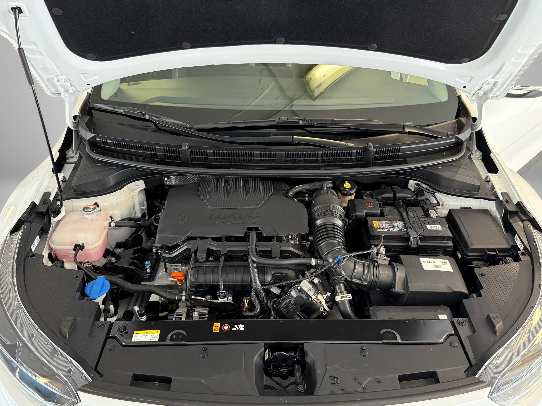 Kia Stonic Inspire 1.0T ISG (2024) - Photo 11