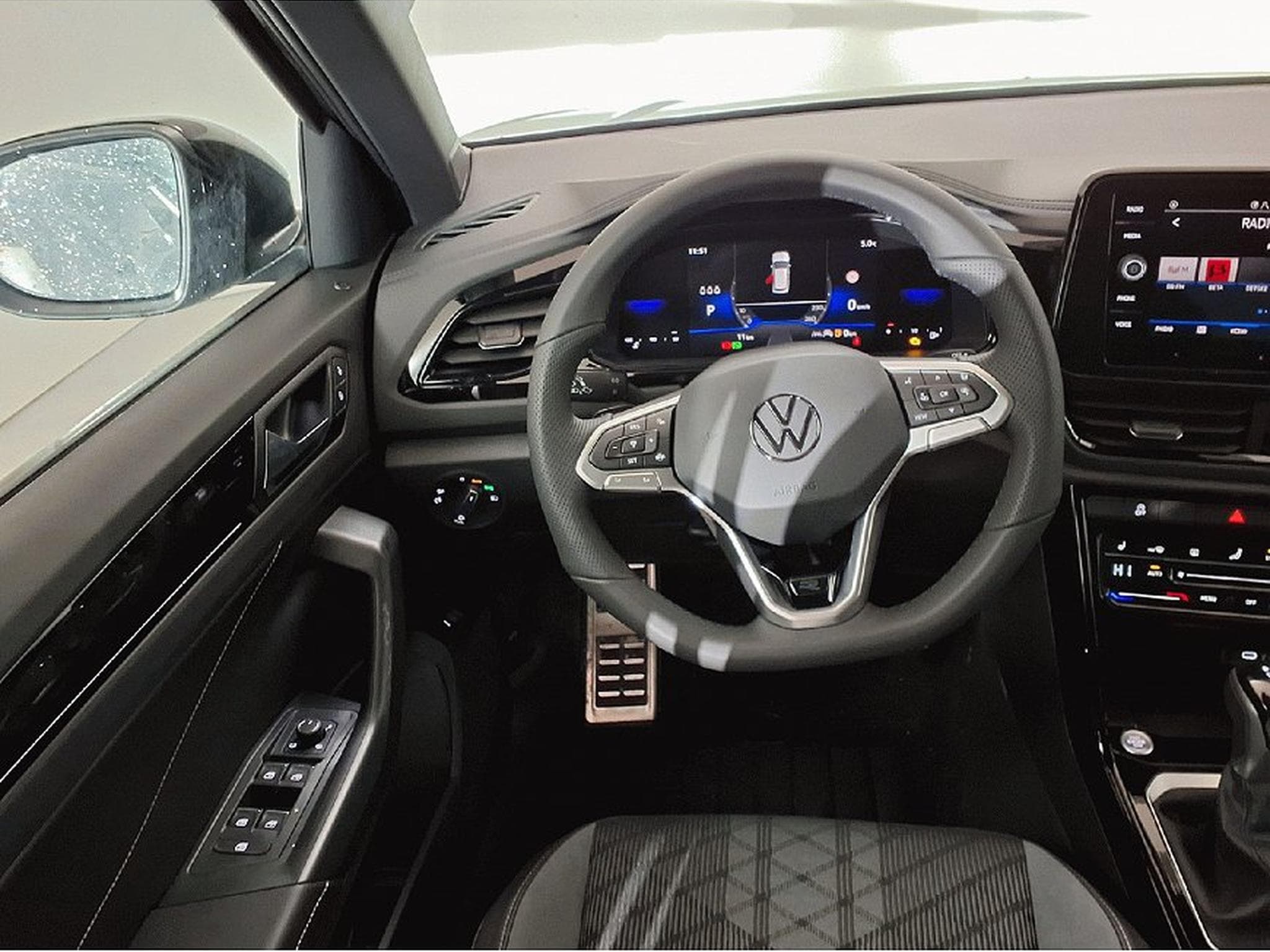 VW T-Roc (2025) - Photo 12