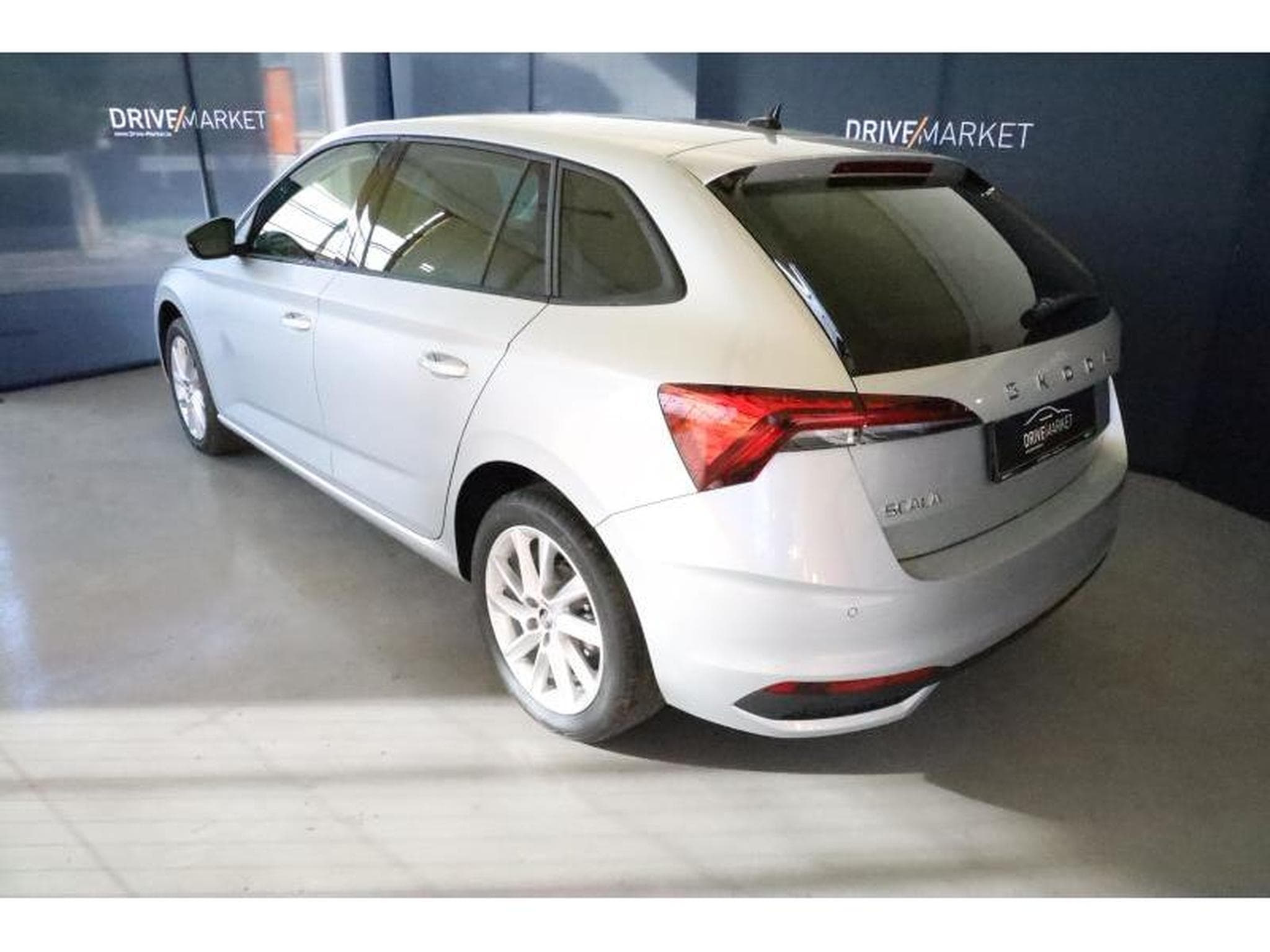 Skoda Scala Selection (2025) - Foto 17