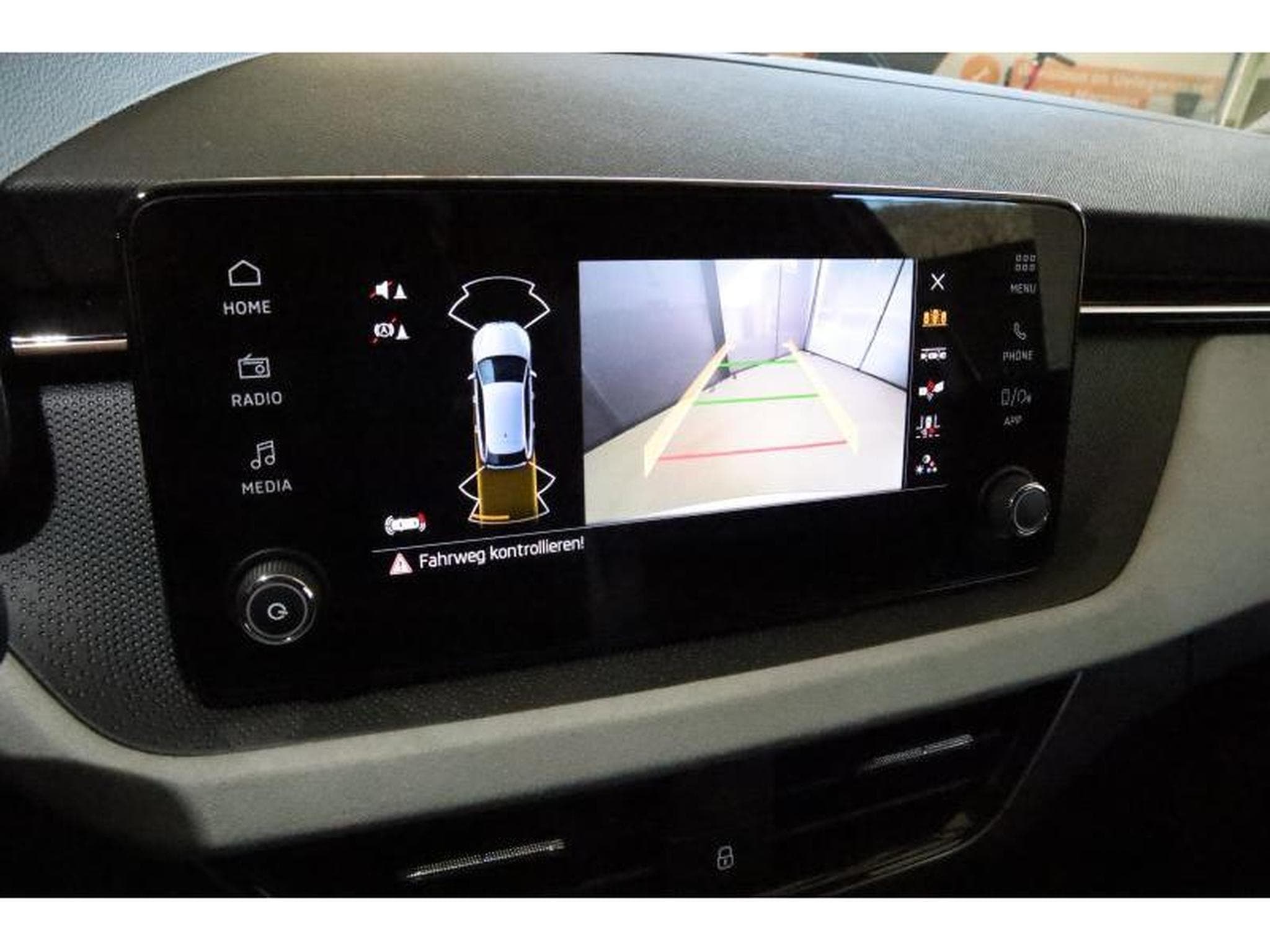 Skoda Scala Selection (2025) - Foto 4