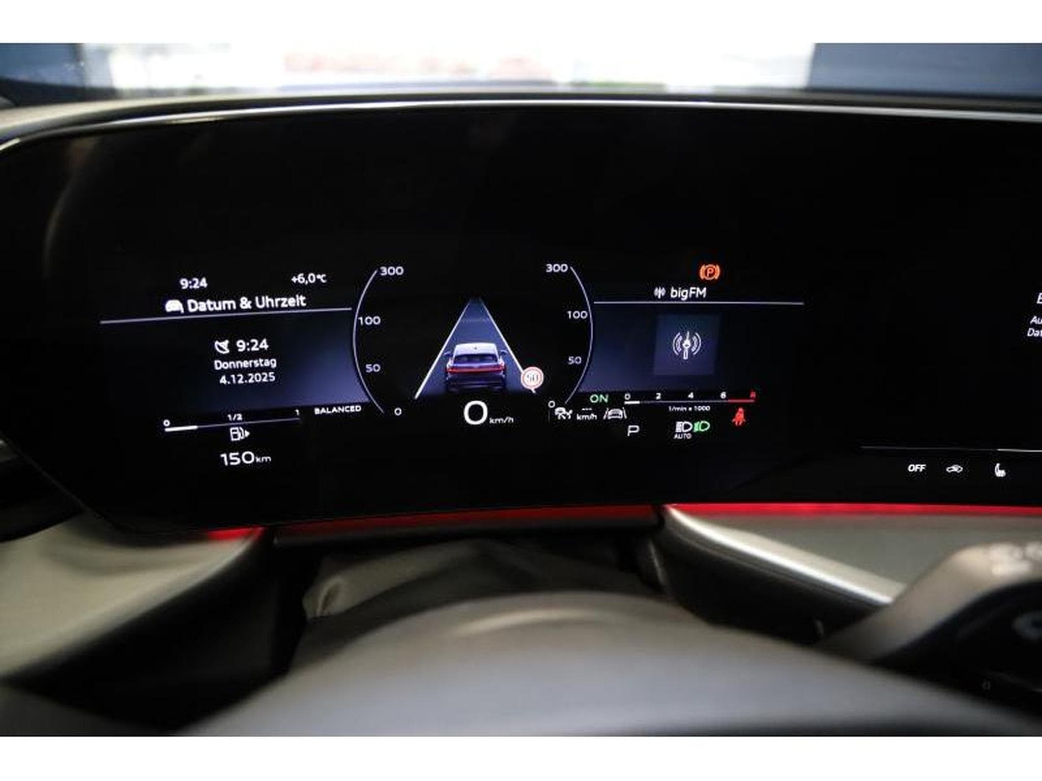 Audi Q5 Sportback (2025) - Photo 4