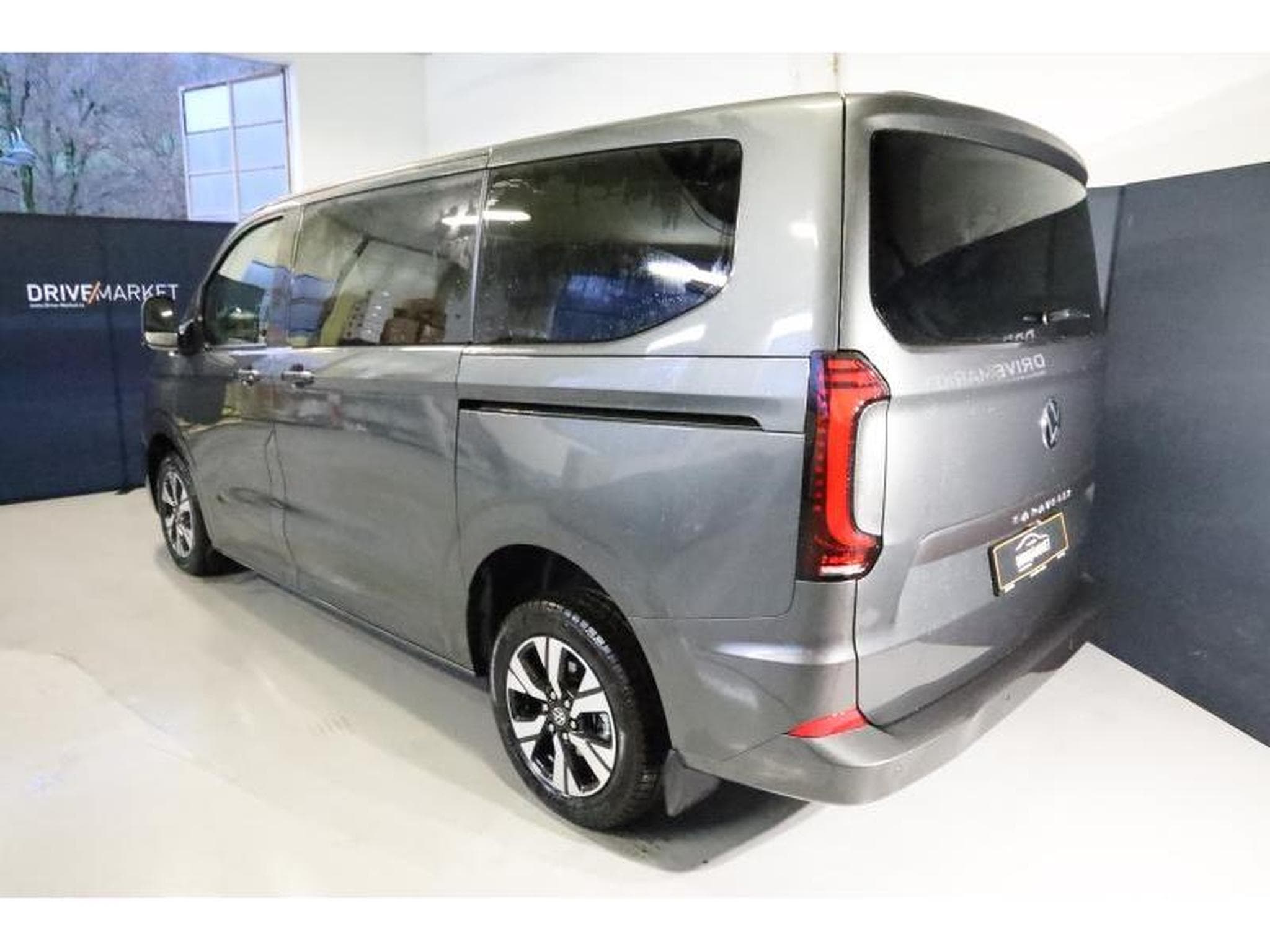 VW T7 STYLE COURT (2025) - Photo 25