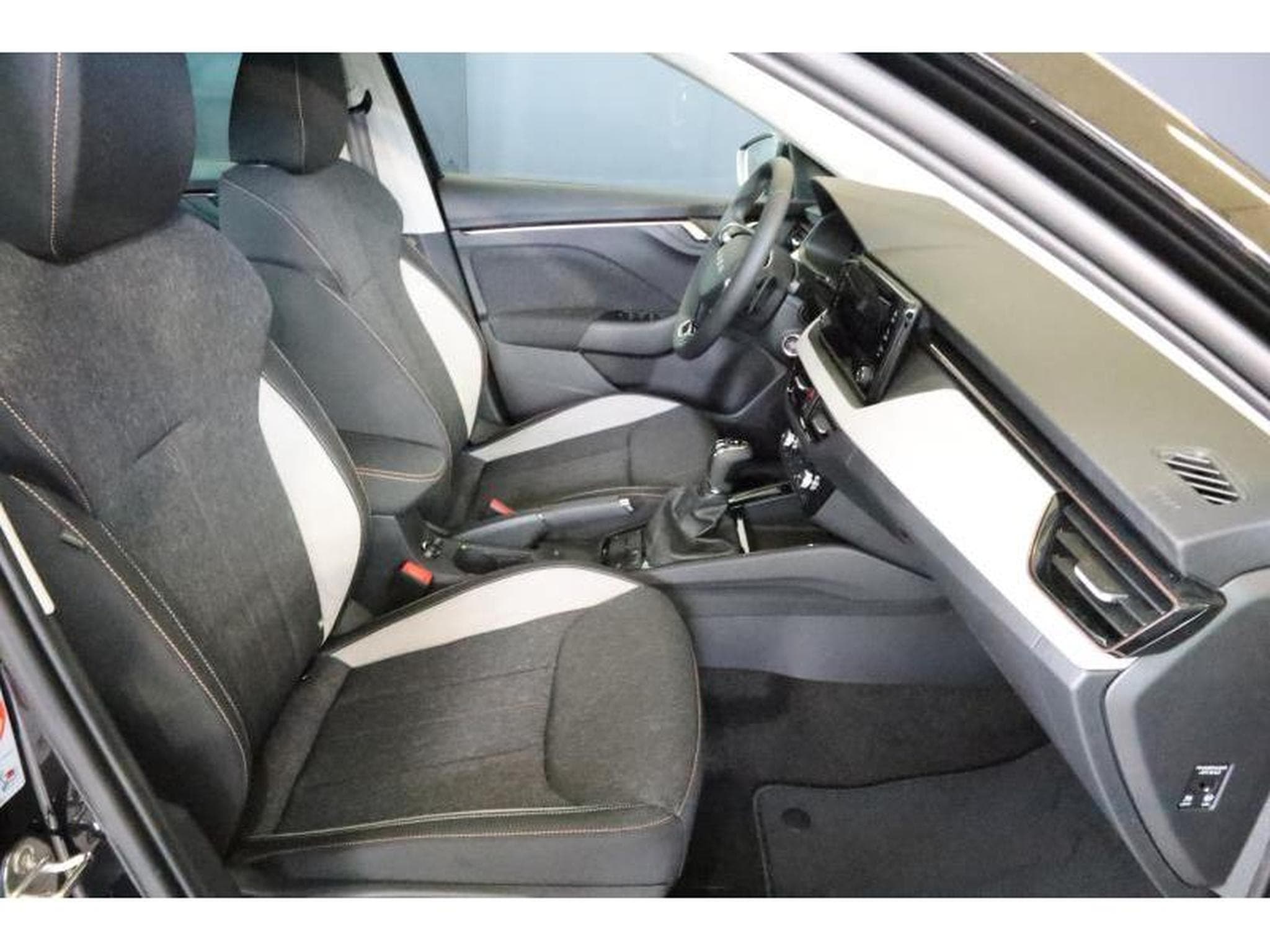 Skoda Scala Selection (2025) - Photo 9