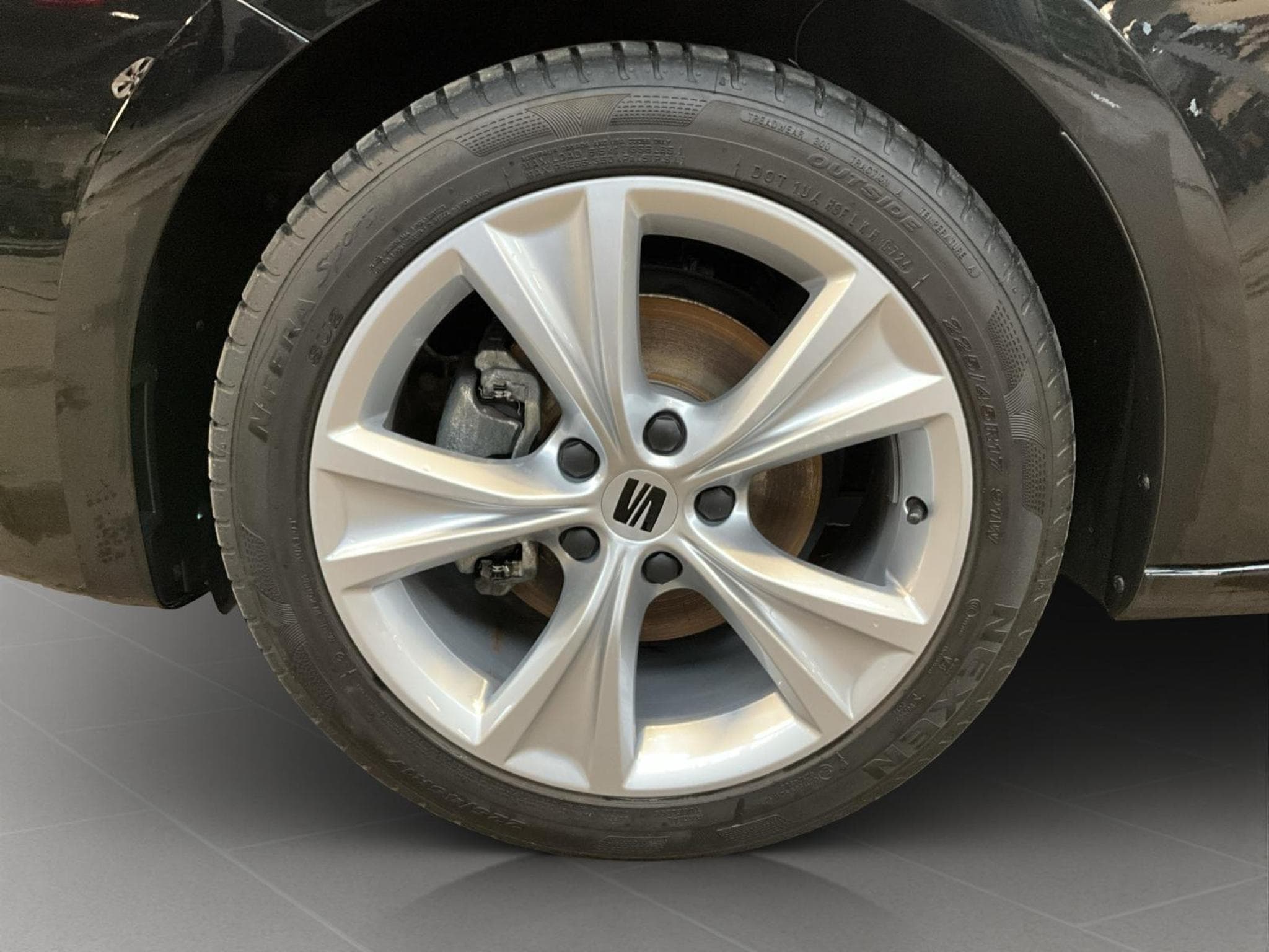 Seat Leon FR+DSG+LED+Kessy+Navi (2025) - Photo 8