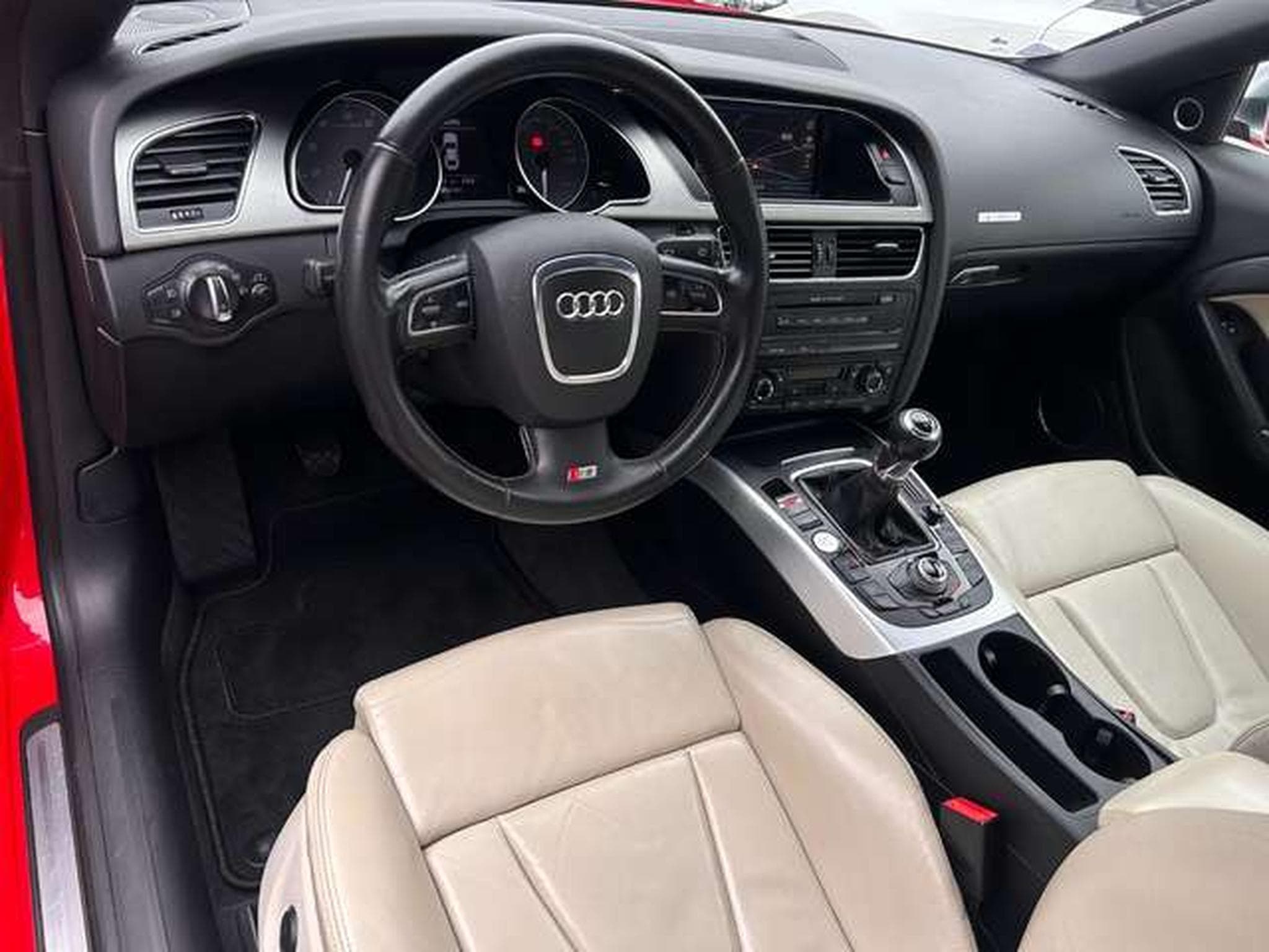 Audi Coupe 4.2 FSI V8 353 (2007) - Photo 12
