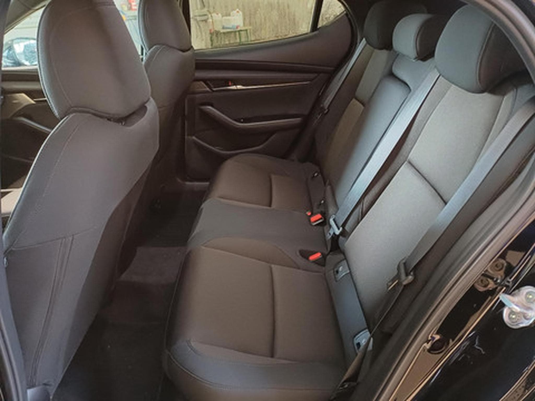 Mazda 3 Exclusive-line (2026) - Foto 7