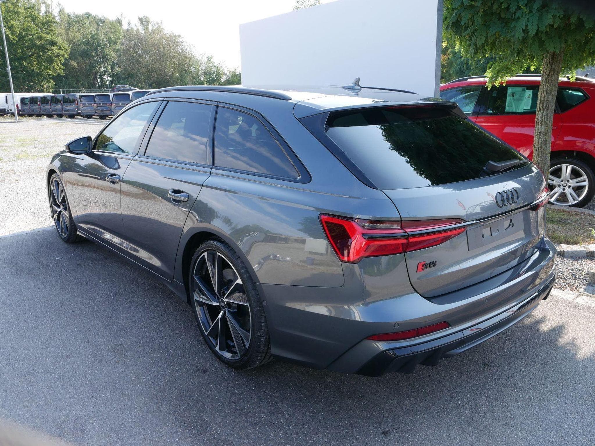 Audi S6 Avant TDI quattro (2024) - Photo 5