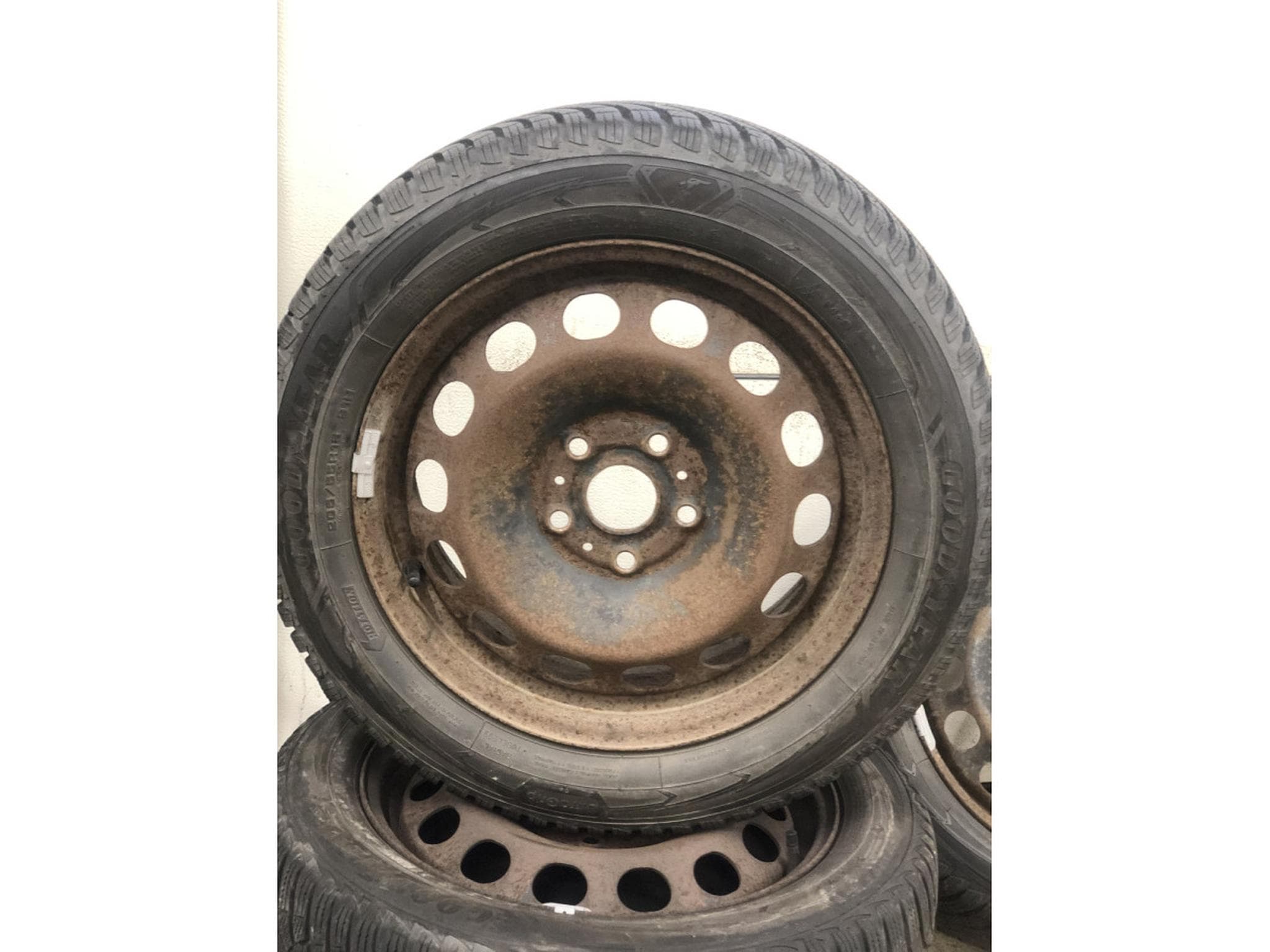 Jantes acier + Pneus – 16" - Photo 2