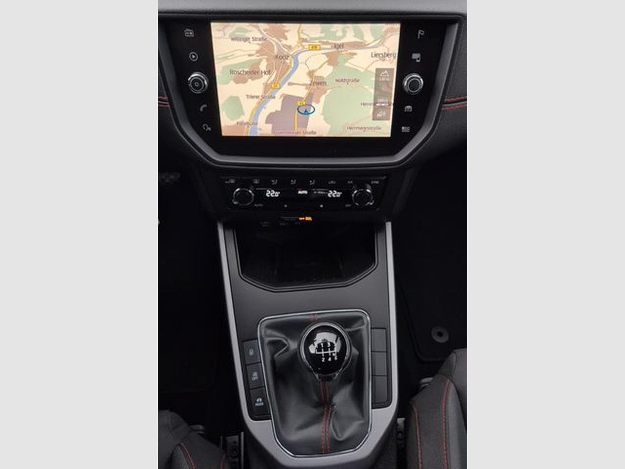 Seat Arona Arona 1.5 FR, Navi, Carplay, LED. (2019) - Photo 12