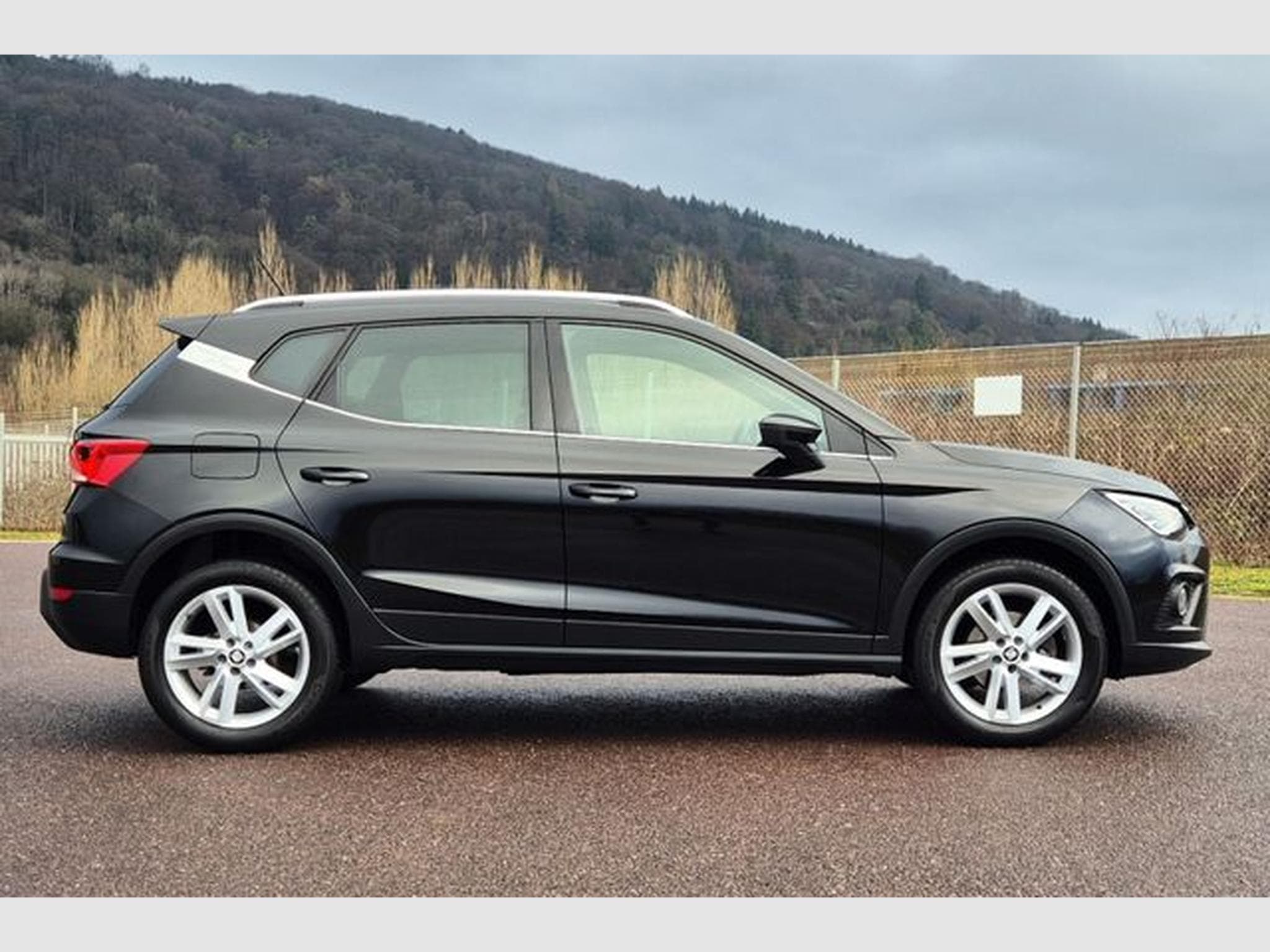 Seat Arona Arona 1.5 FR, Navi, Carplay, LED. (2019) - Photo 7