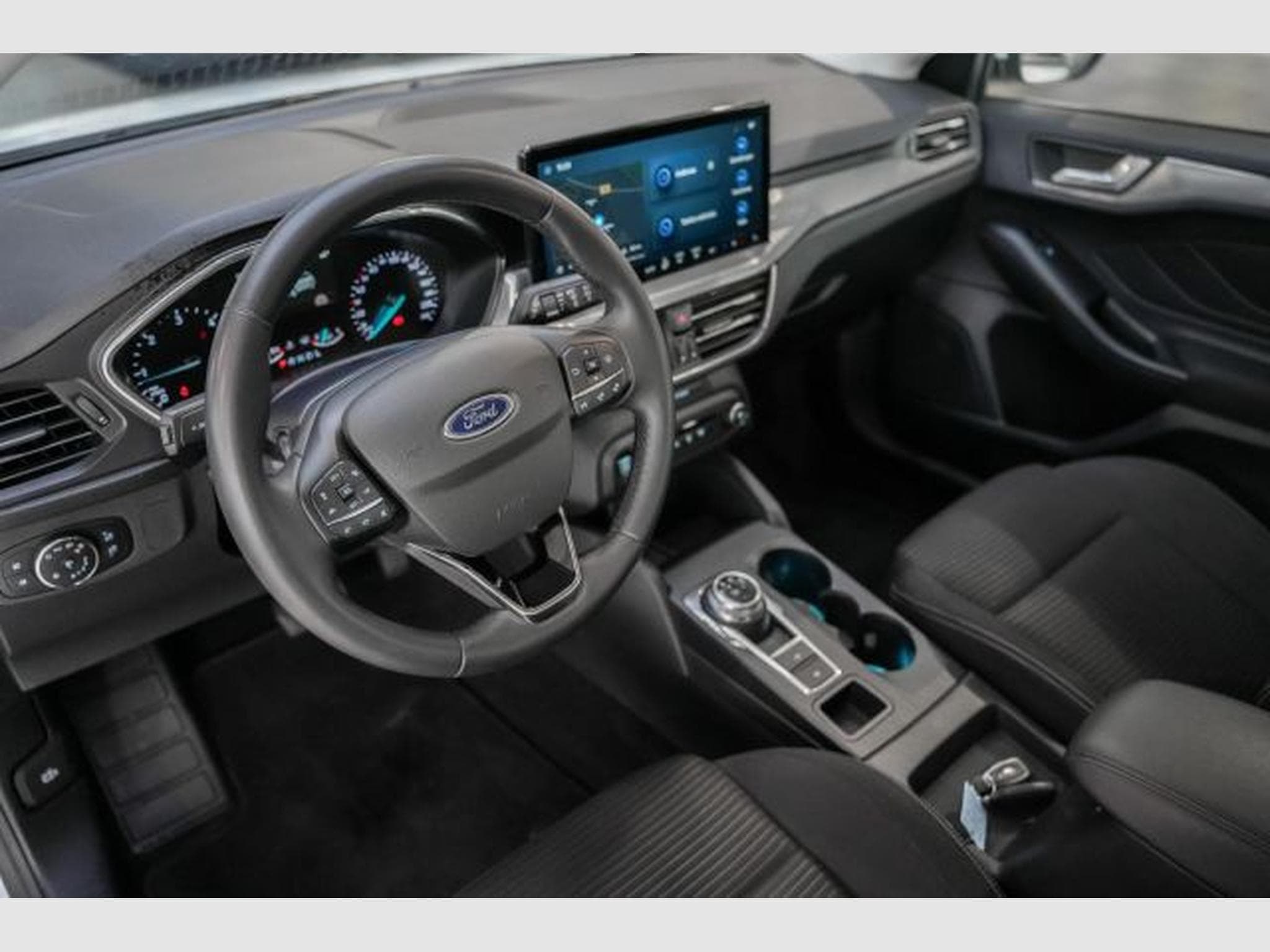 Ford Focus Focus Turnier 1.5 D 8G-Aut Titanium NAVI LED RFK (2023) - Photo 10