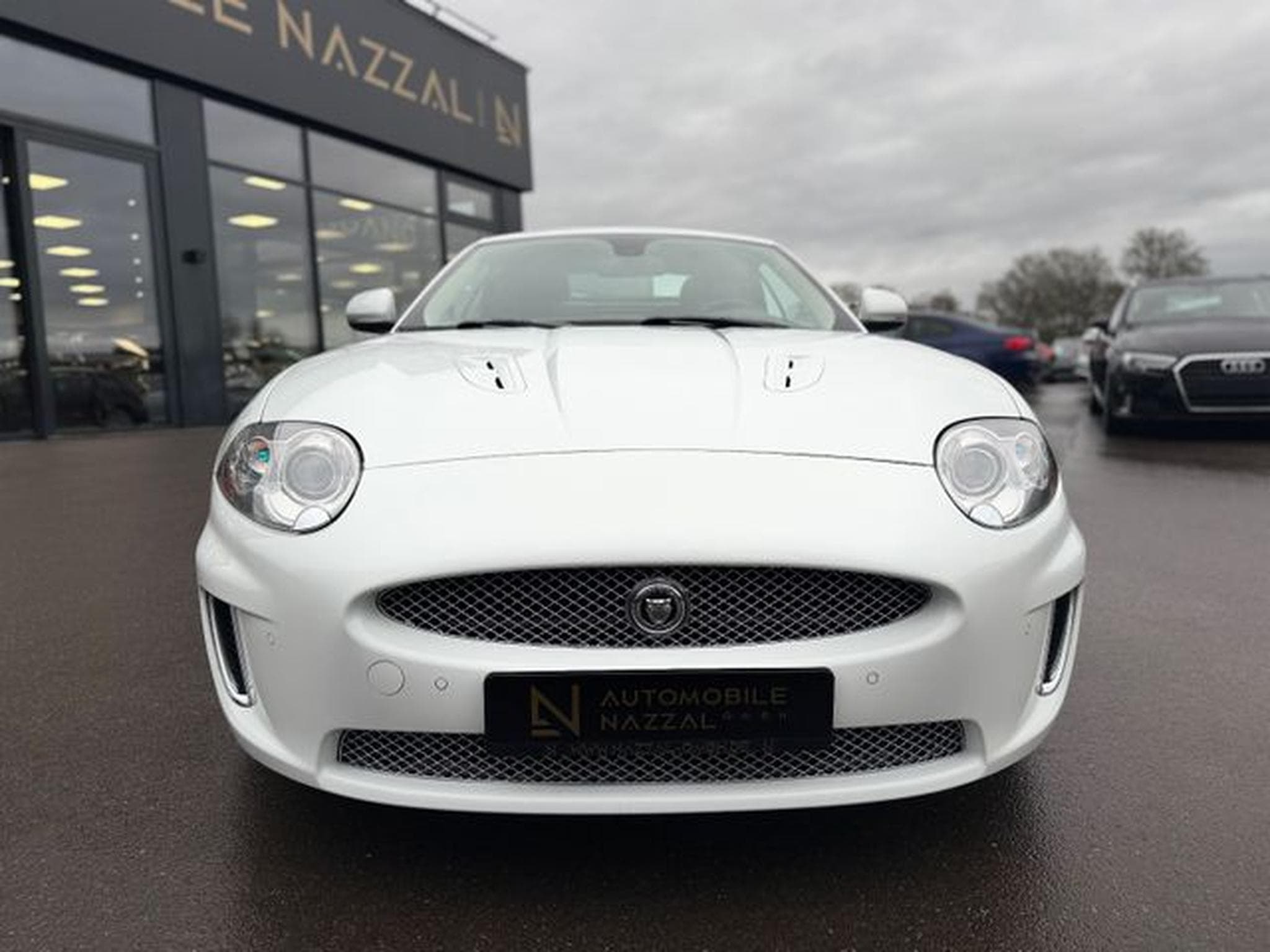 Jaguar XKR XKR CABRIO 5.0 V8 KOMPRESSOR *B&amp;W*LEDER*NAVI* (2010) - Photo 4