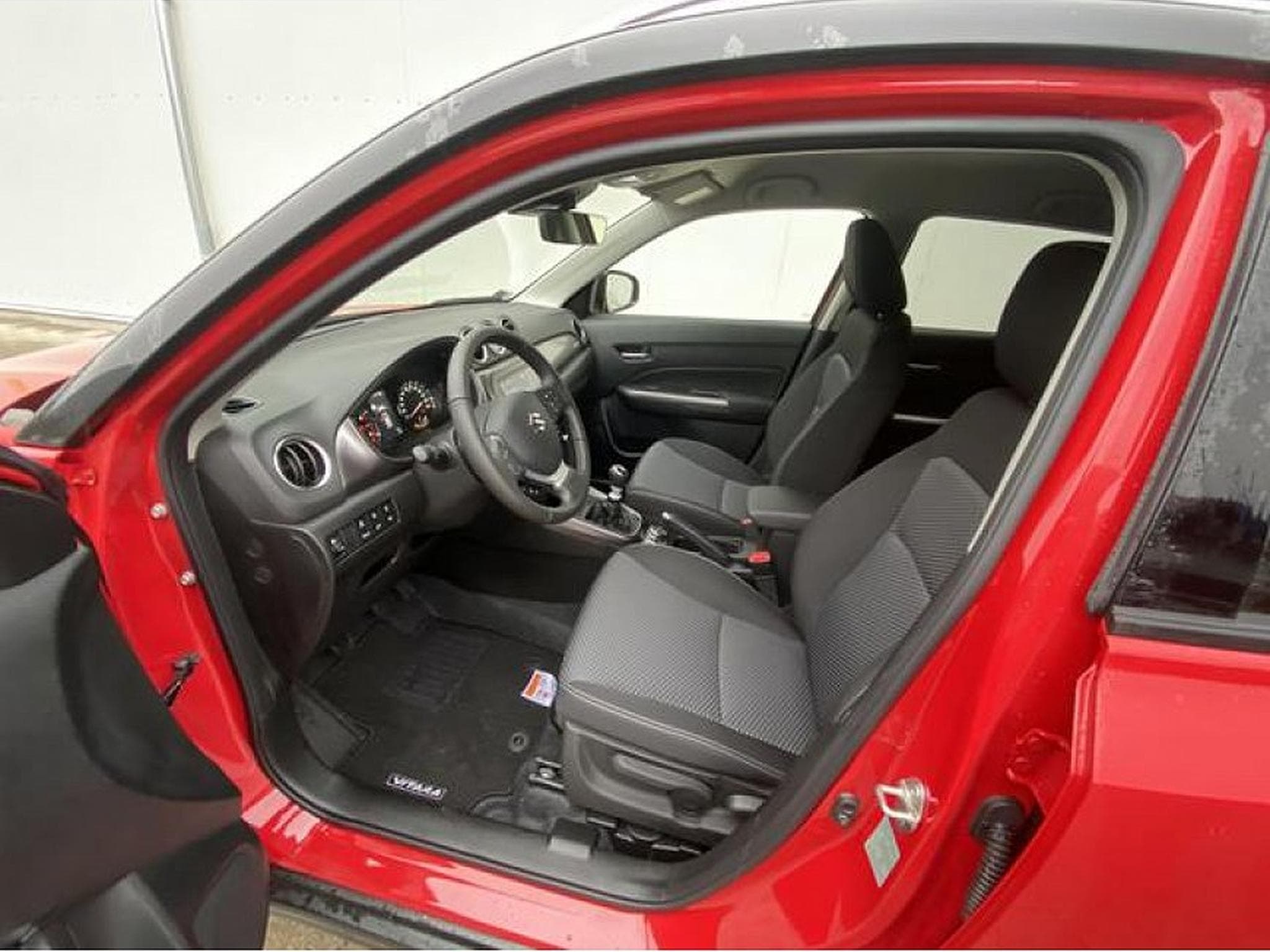 Suzuki Vitara (2026) - Photo 8