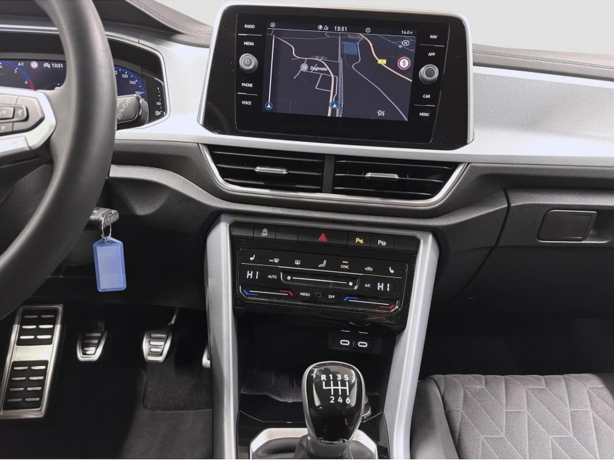 VW T-Roc (2025) - Foto 16