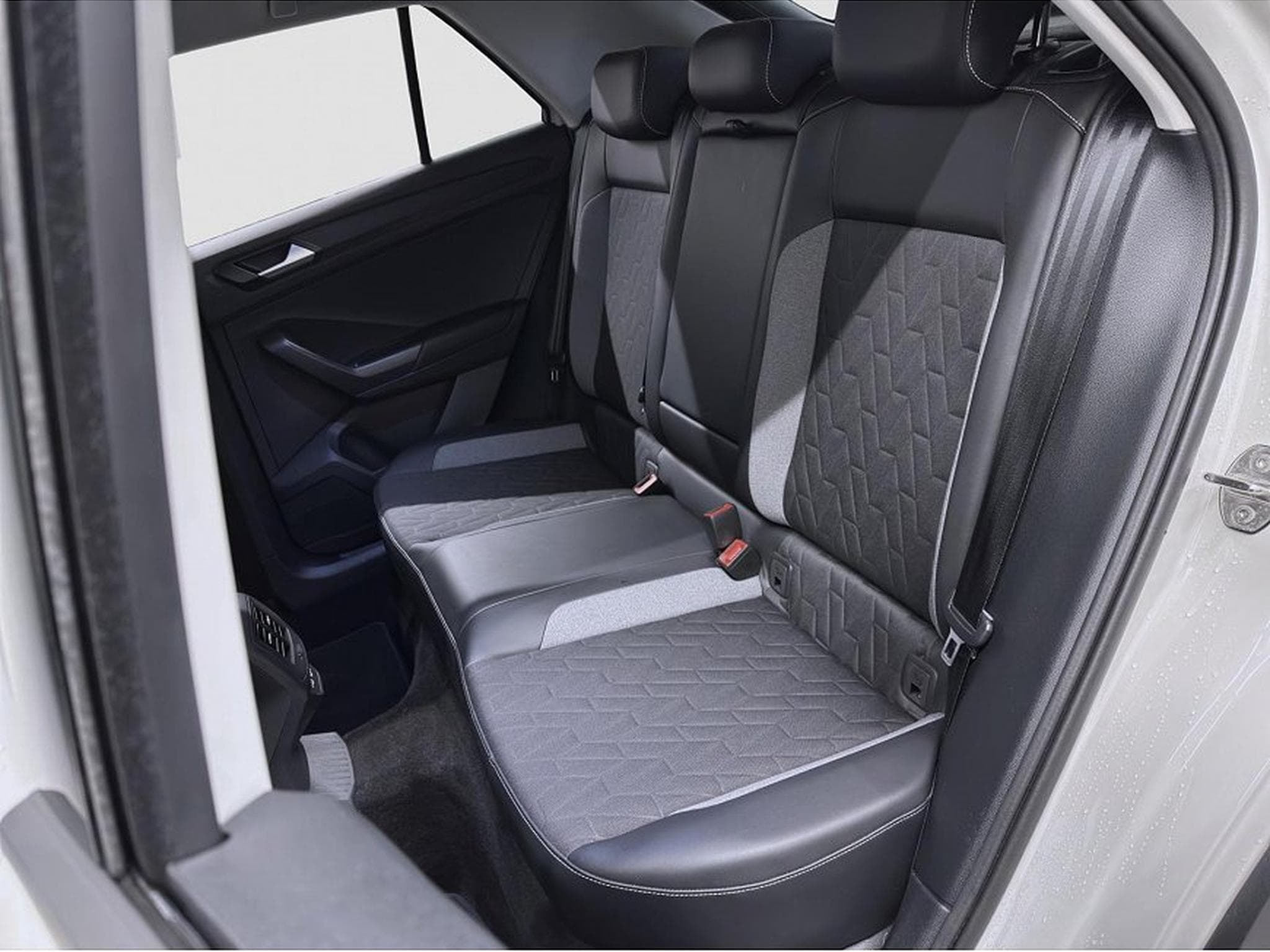 VW T-Roc (2025) - Foto 17