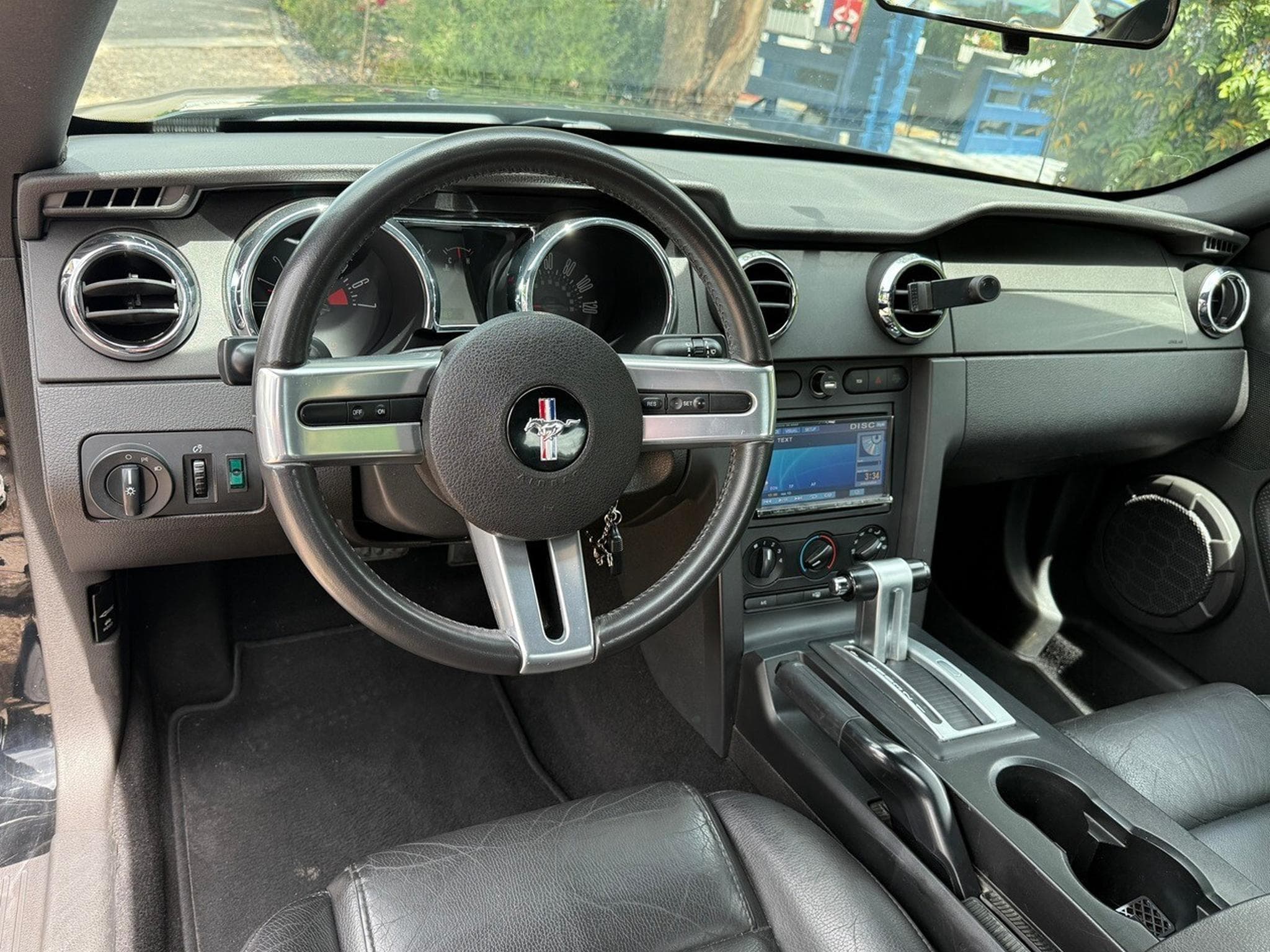 Ford Mustang 4.0  V  204 CV AUTO (2008) - Photo 5