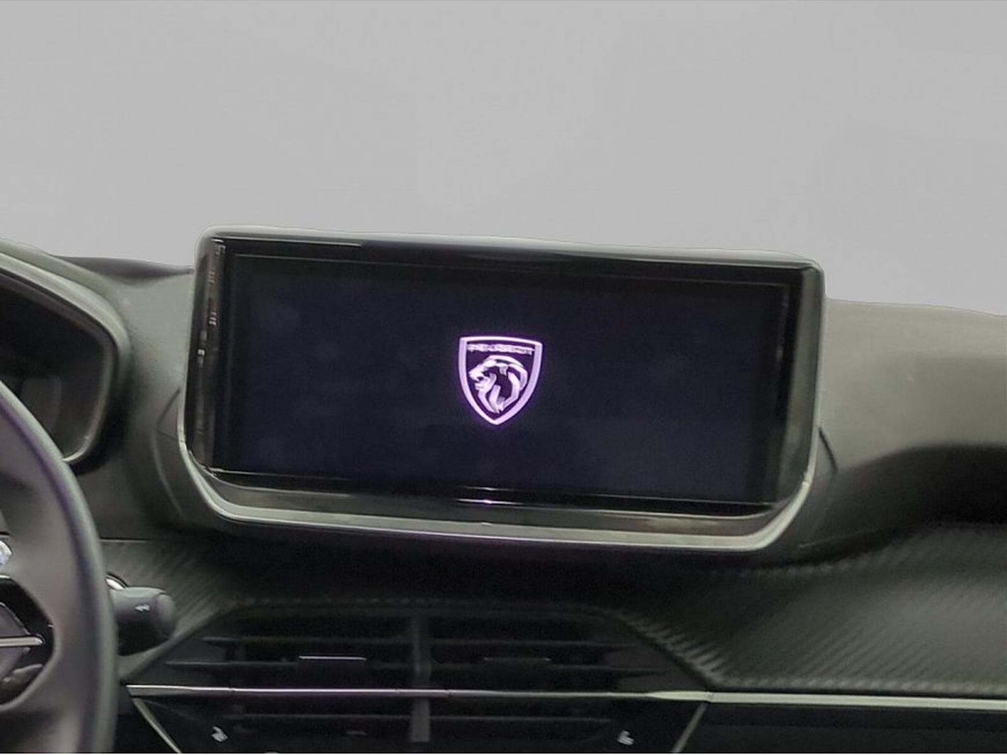 Peugeot 2008 (2025) - Photo 6